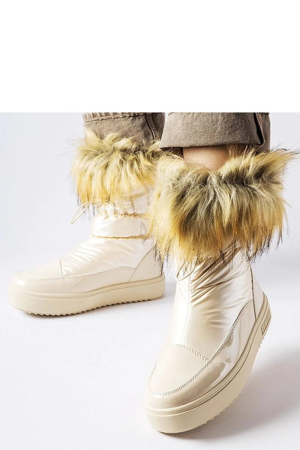 Bottes de neige Solea pour femmes style moderne fausse fourrure beige clair isolation thermique hiver activités outdoor