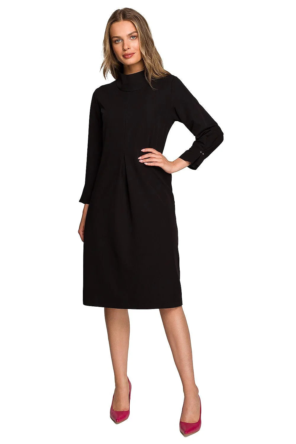 Robe de jour élégante en vert émeraude manches longues col montant plis devant coupe midi femme