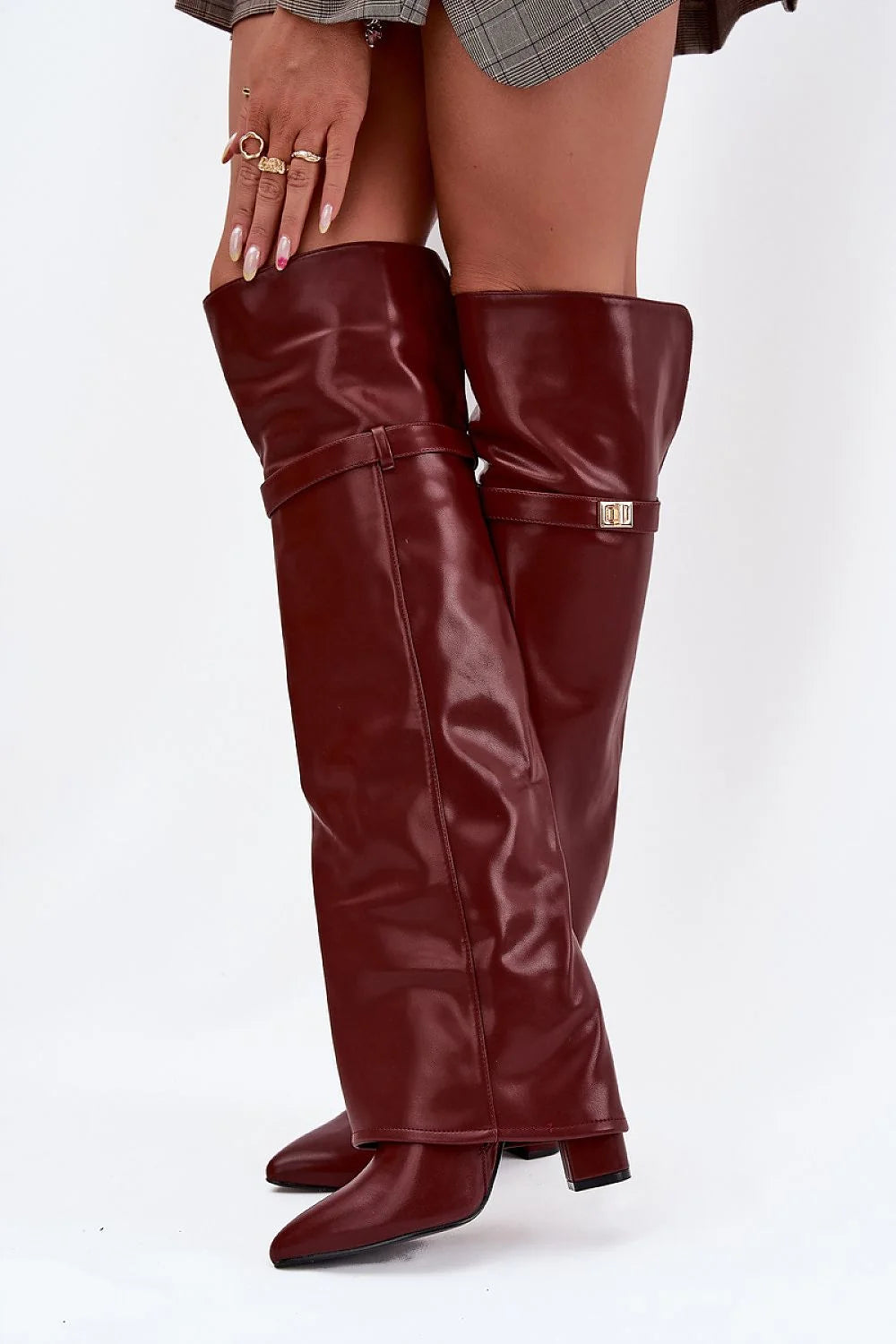 cuissardes similicuir bordeaux tige haute cuisse coupe effet froncé maintien souple bout pointu talon bloc confortable bride boucle