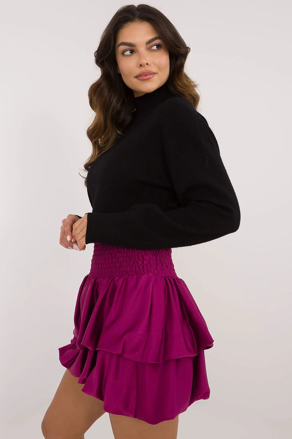 jupe courte Italy Moda polyester léger satinée volants superposés smockée taille haute élastiquée fuchsia magenta doublure intégrée féminine élégante moderne