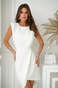 robe soirée élégante ajustée col rond épaules dénudées dos nu portefeuille asymétrique fente avant poches latérales polyester viscose doublure blanche