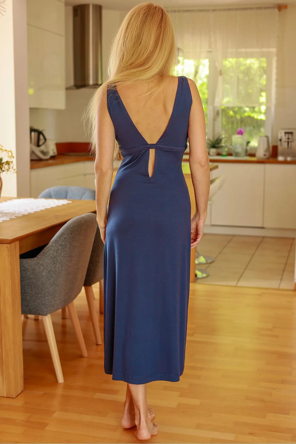 Robe longue Mirale en viscose sans manches encolure V profond dos nu style décontracté couleur bleu marine taille ajustable pour femme