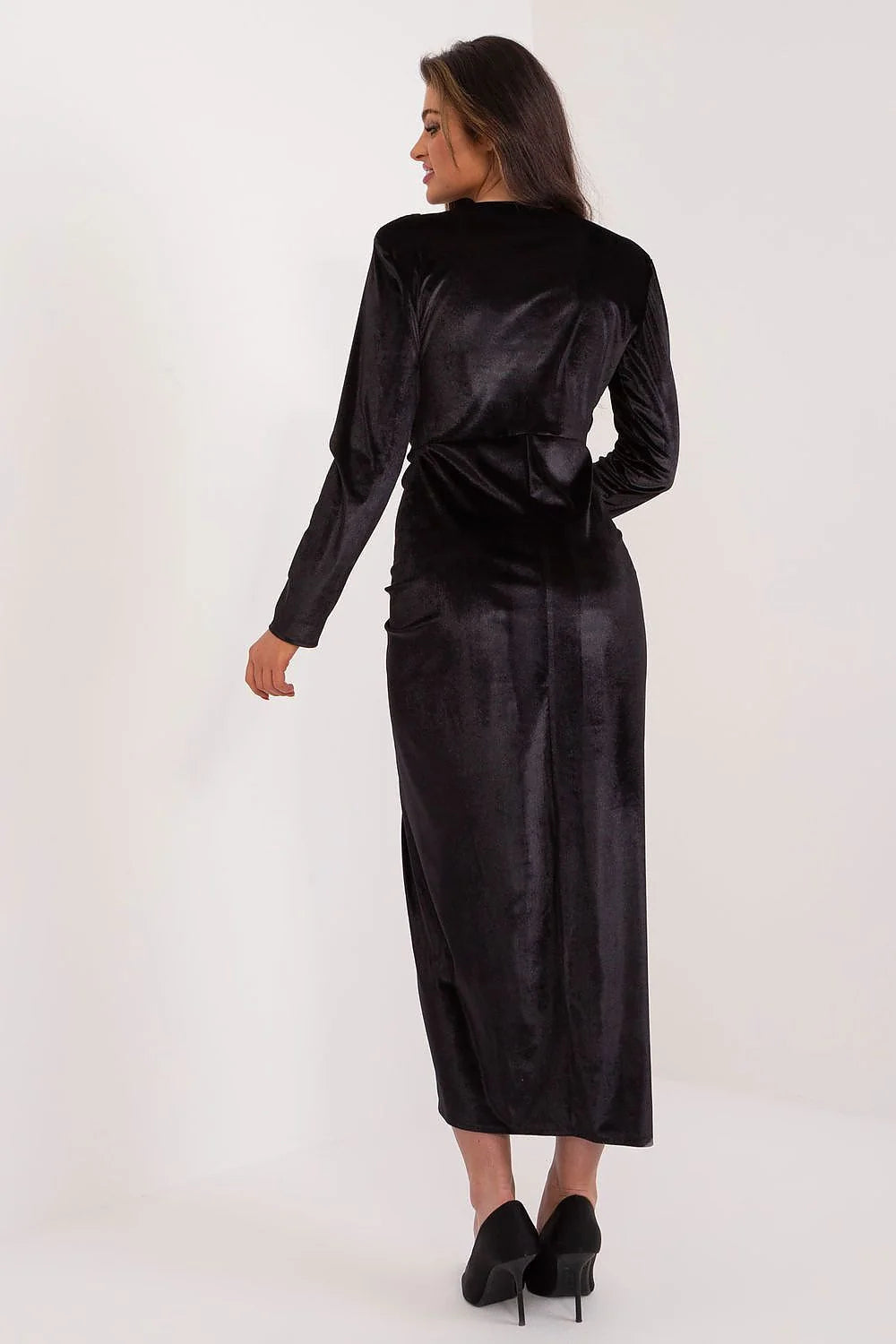 Robe de soirée élégante en velours noire avec épaulettes fleuries manches longues fente frontale taille ajustable pour femme