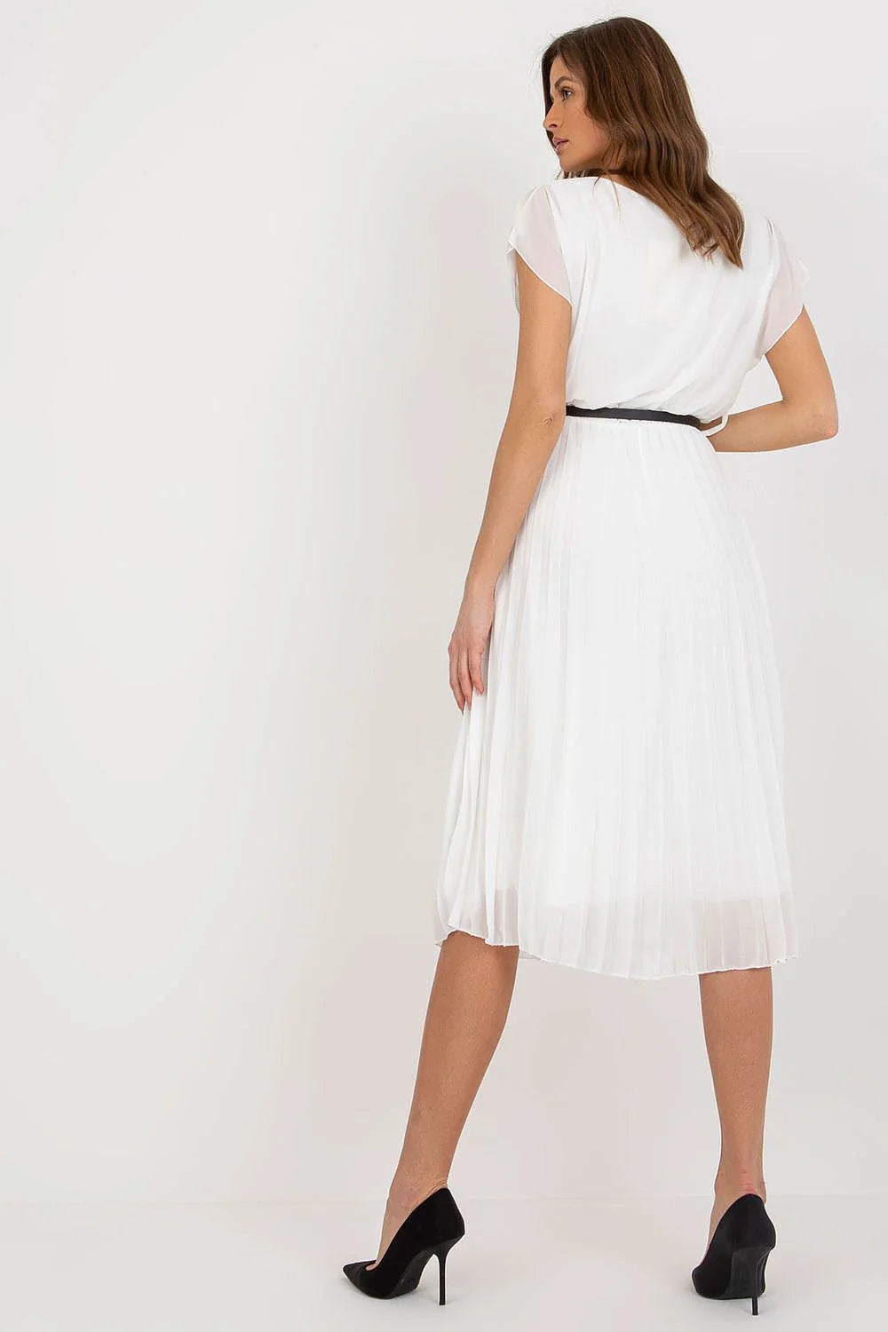 Robe de cocktail élégante à manches courtes encolure ronde ceinture noire plissée polyester viscose femme