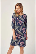 Chemise de nuit élégante pour femme manches 3/4 encolure ronde coton floral motifs fleurs feuilles rose vert profond