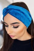 Bandeau en velours IVON, couleur bleu royal, design twisté, style moderne rétro, ajustement confortable, fabriqué en Pologne pour femmes