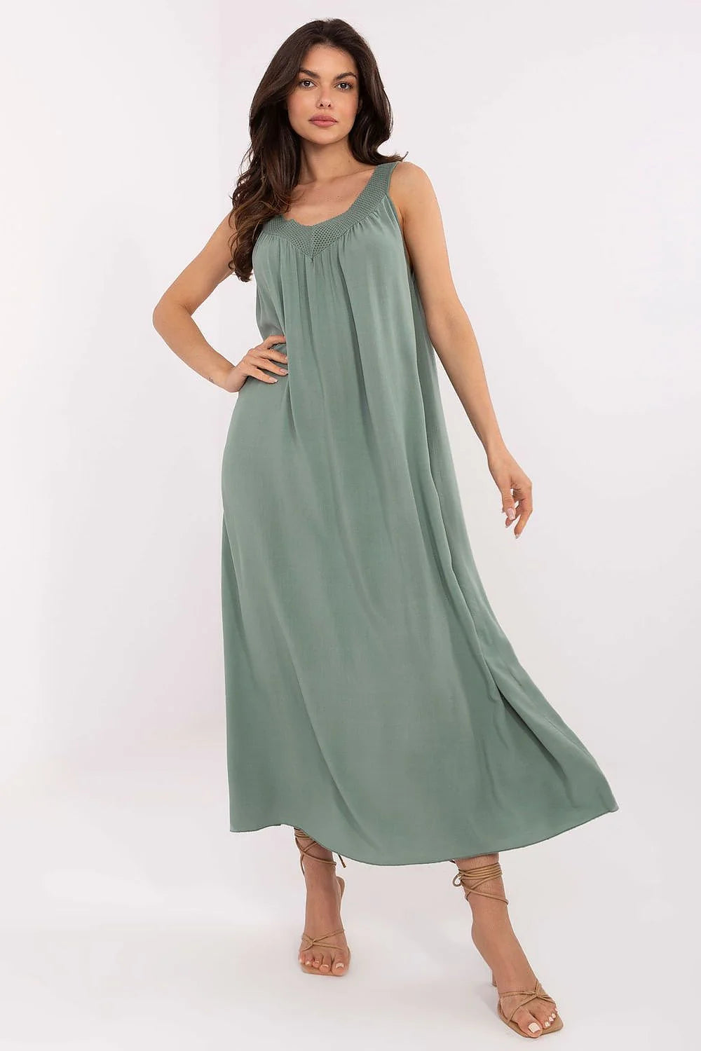 Robe de jour Och Bella en vert sauge en viscose légère longue ample sans fermeture pour femme