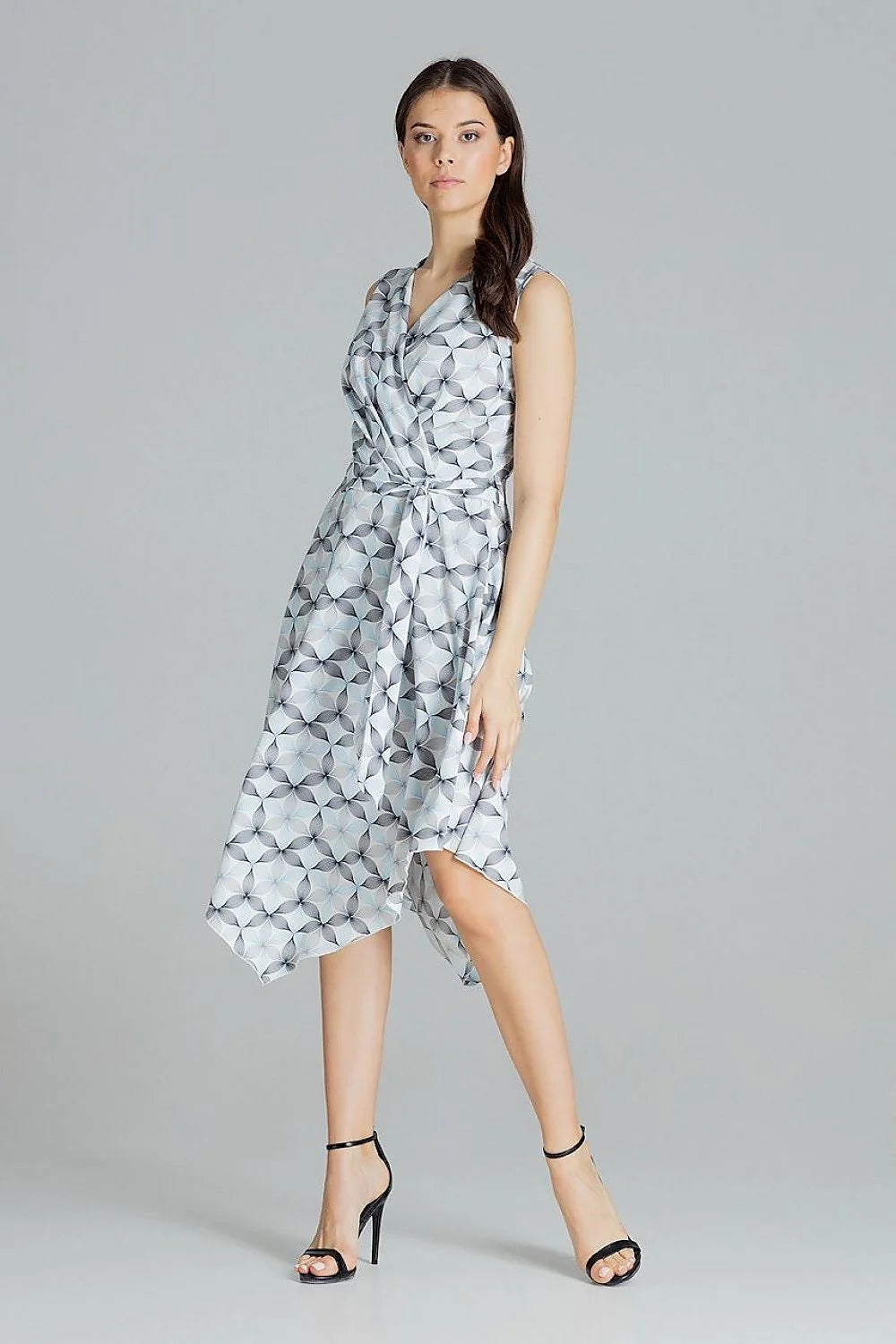 Robe cocktail noire polyester élégante décolleté en V sans manches ceinture pour soirées chics femmes