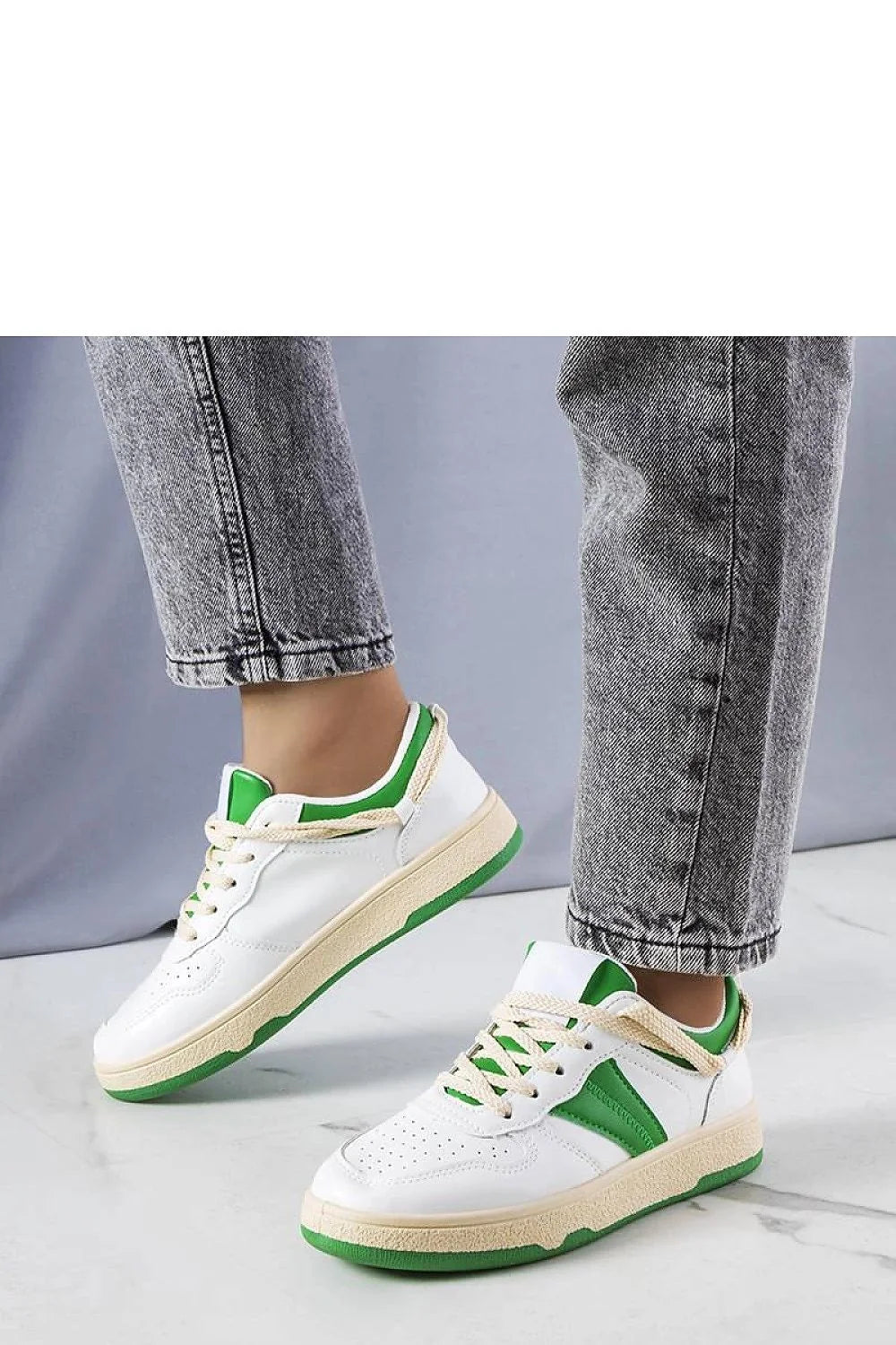 Chaussures de sport pour femmes style décontracté design contemporain semelle verte caoutchouc durable lacets beige respirabilité perforations