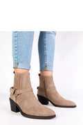 bottines grises suède taupe femme cheville western contemporain bout amande talon bloc 5cm fermeture zippée sangle boucle décorative Gemre Ritama