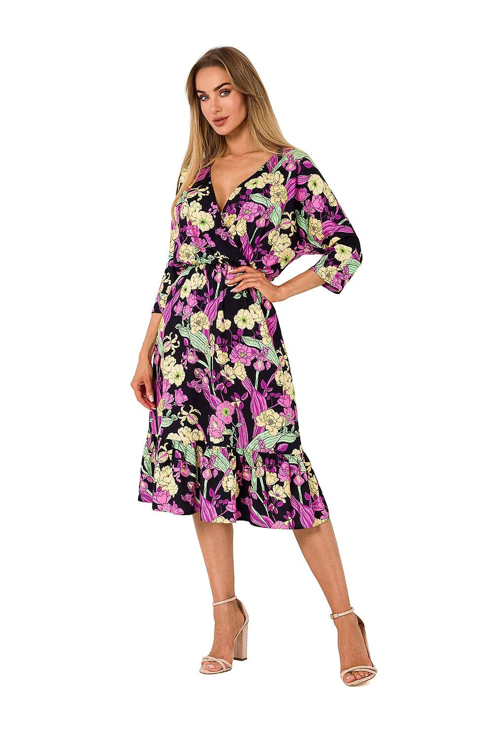 Robe estivale féminine midi en V cache-cœur manches 3/4 tissu fluide motifs floraux coloris turquoise femme