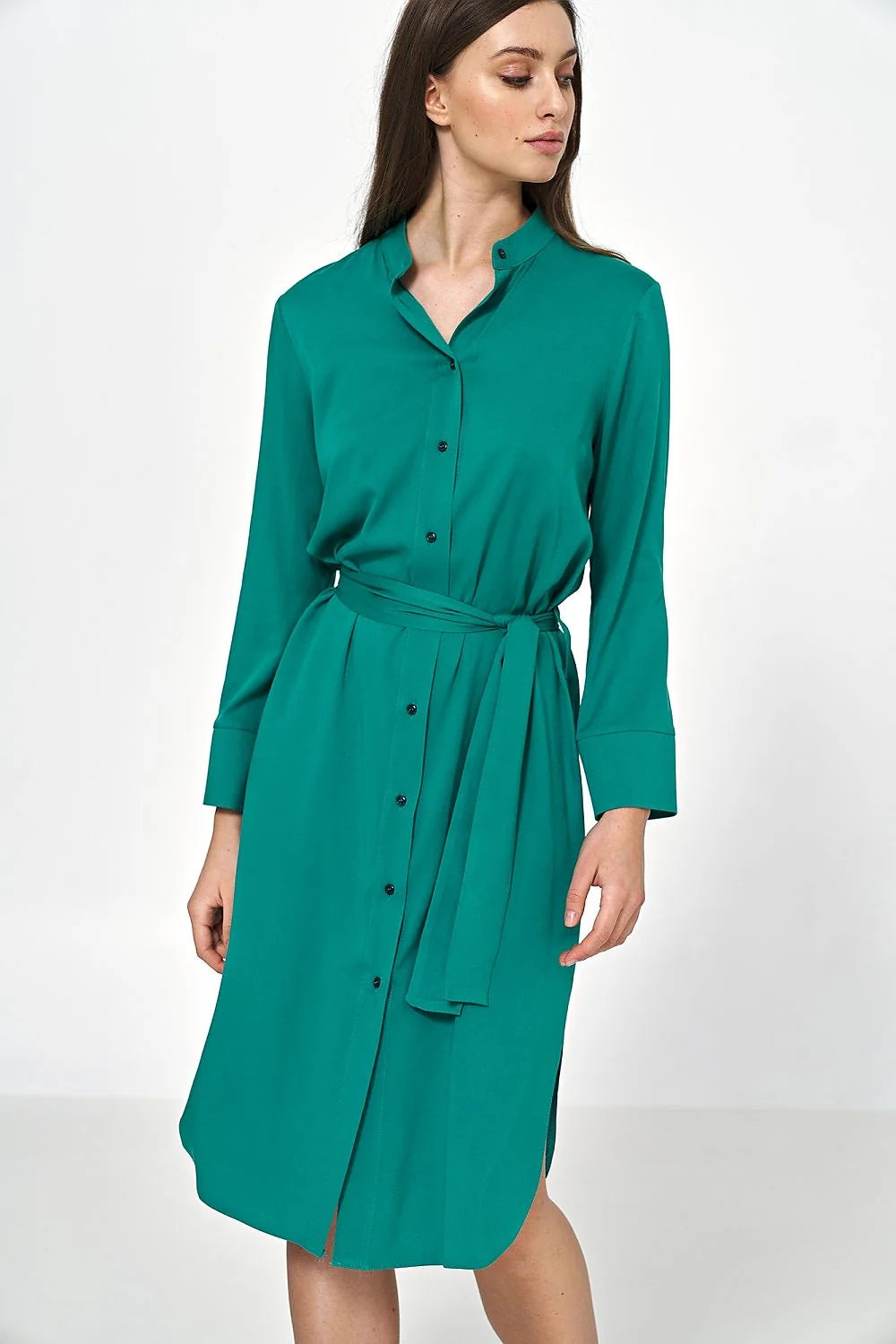 Robe chemise femme longue manches longues verte éclatante coupe droite ceinture intégrée col Mao