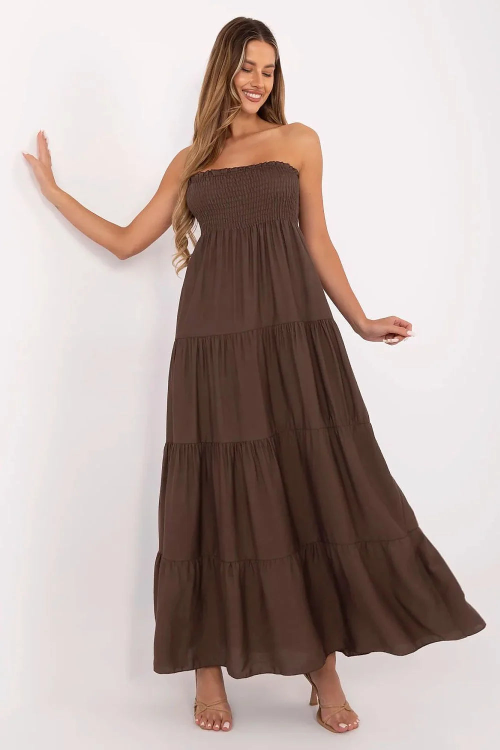 Robe de jour sans bretelles ample évasée smocks viscose lin brun chocolat été féminine élégante