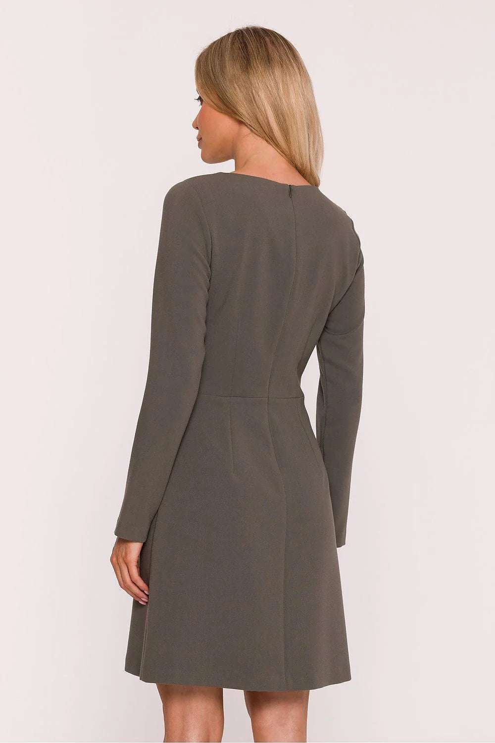 robe trapèze mi longue manches longues encolure ronde haut ajusté pattes décoratives boutons dorés jupe évasée kaki professionnelle