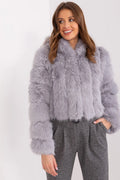 Manteau en fausse fourrure pour femme court style moderne sans fermeture manches longues couleur gris lavande matériau polyester résistant aux intempéries