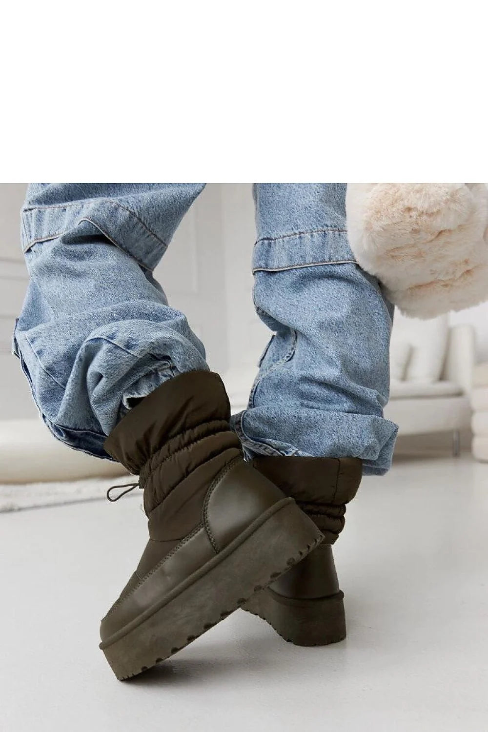 Bottes de neige Solea vert kaki design moderne fonctionnel matière synthétique imperméable semelle plateforme femme urban style
