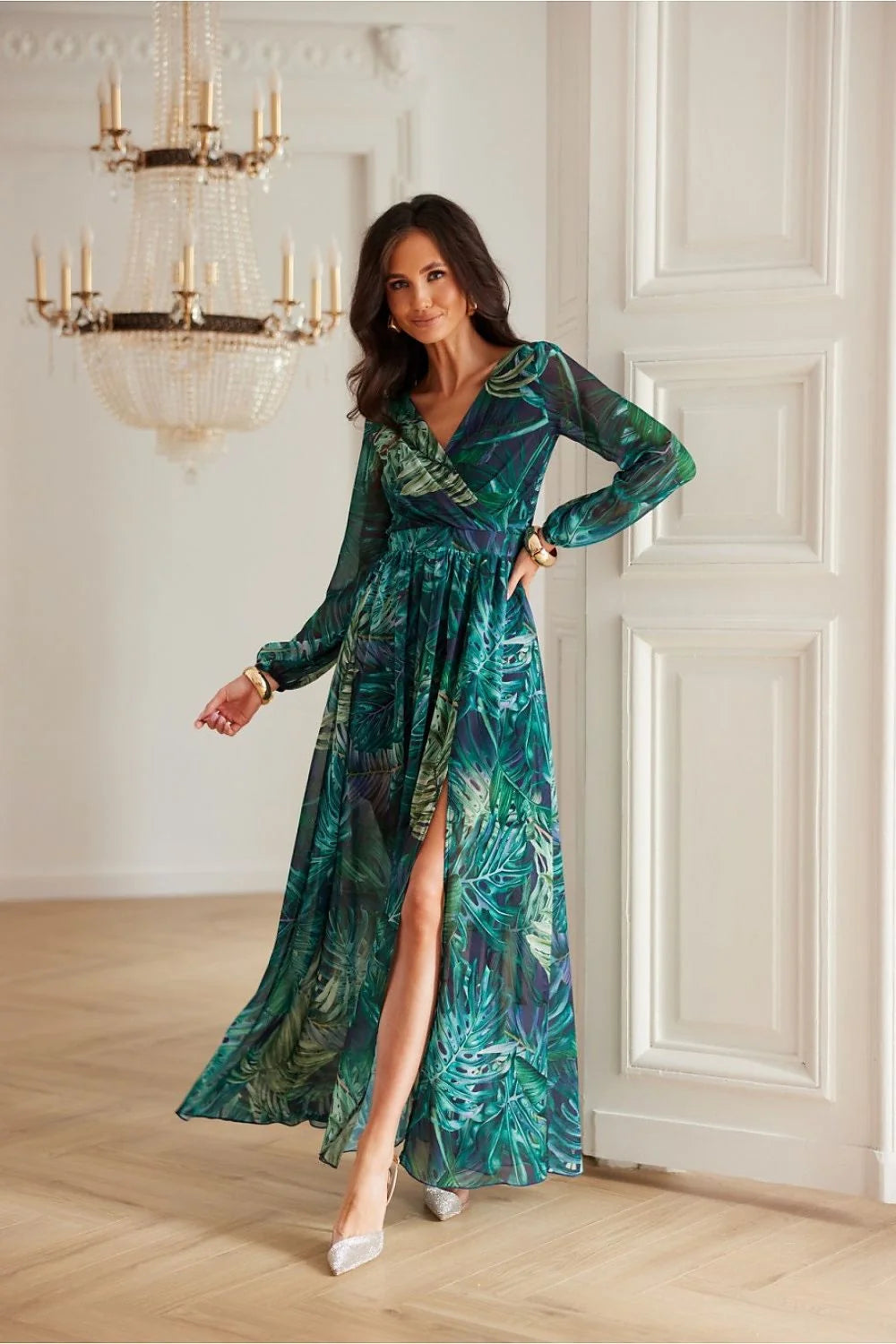 robe maxi Alessia chiffon imprimé fluide longueur sol cachecoeur fente manches bouffantes dos laçage fermeture éclair elastique taille
