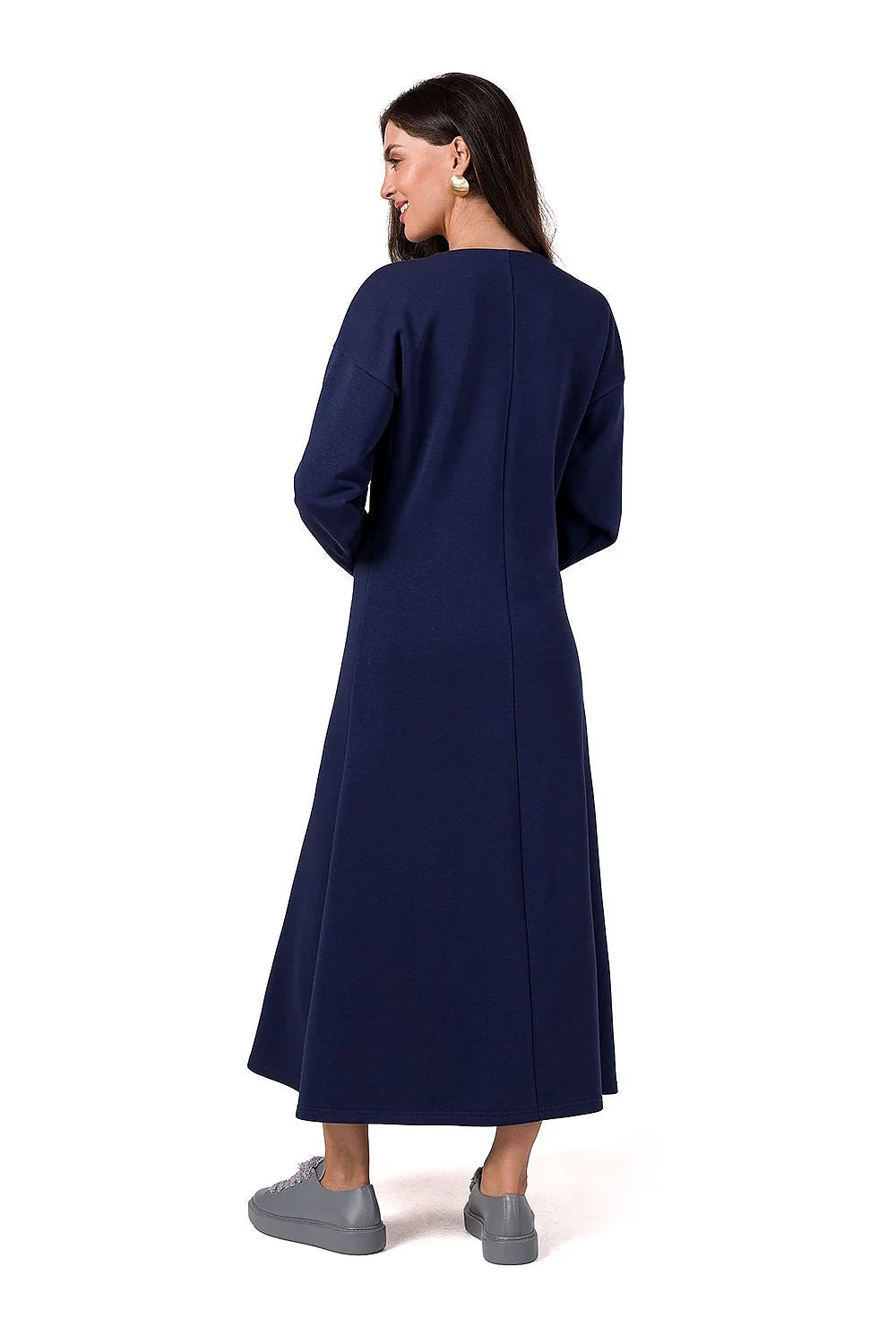 Robe longue Be Wear maille manches longues épaules abaissées décolleté V plissé coupe évasée confortable élégante femme