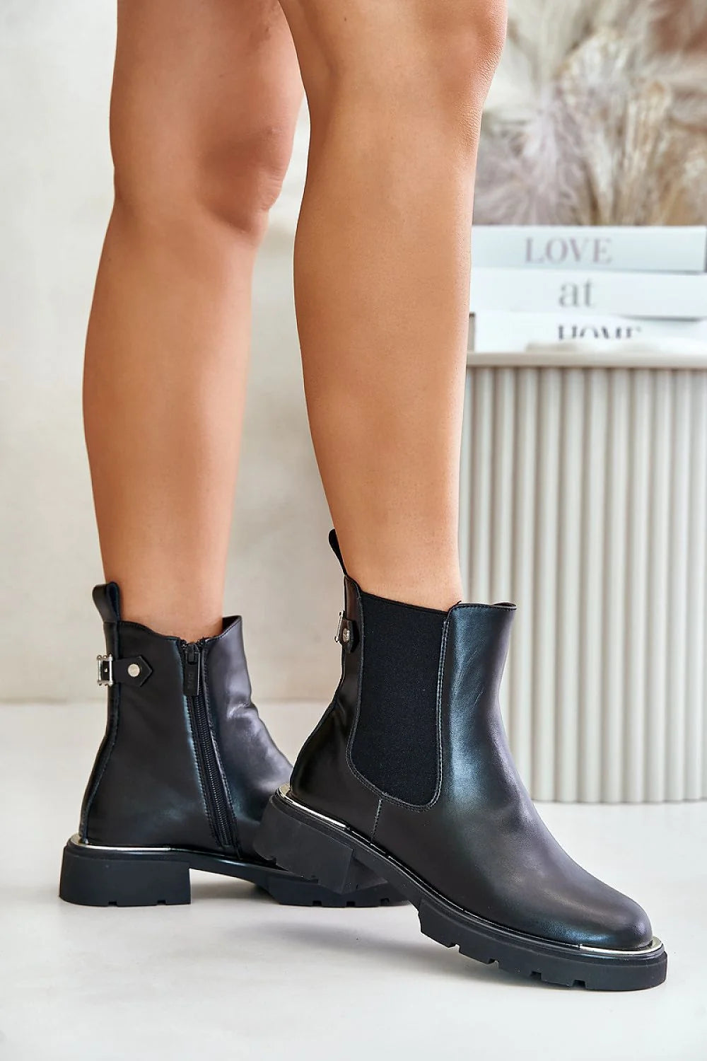 Bottines Chelsea élégantes en cuir naturel noir style moderne femmes confortables occasion quotidienne talon 4cm
