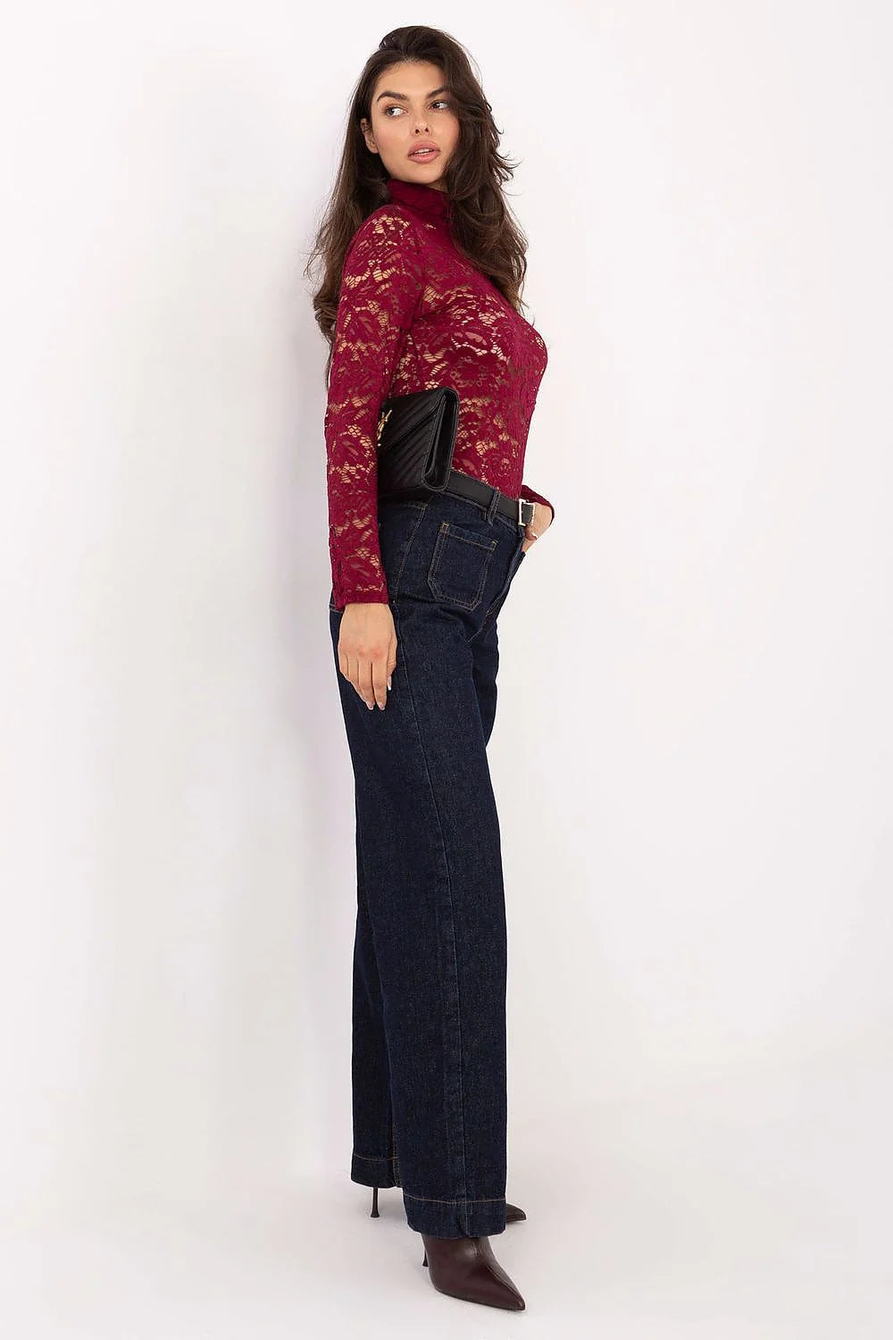 blouse dentelle ajustée manches longues col roulé chic élégante soirée cérémonie confort stretch polyester viscose élasthanne