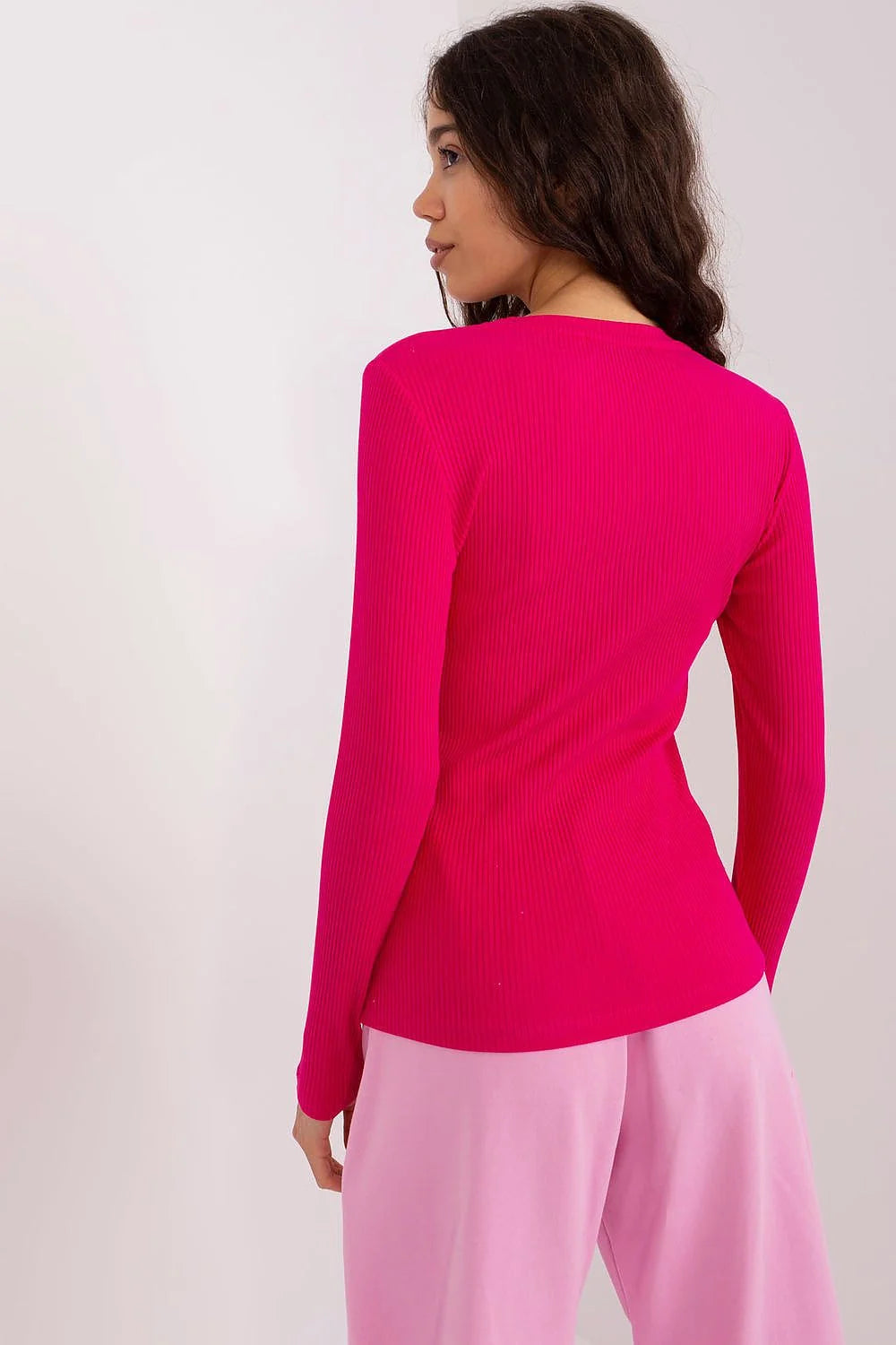 Pull à manches longues ajusté côtelé rose vif avec motif cœur, joggers élastiqués rose pâle femme