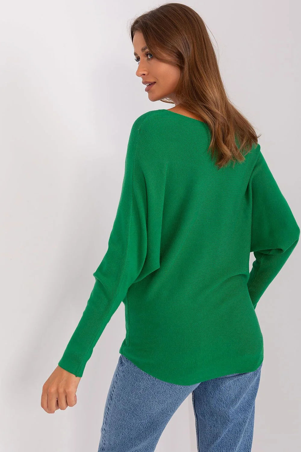 Chandail femme style moderne casual couleur verte vive ample manches longues en maille fine