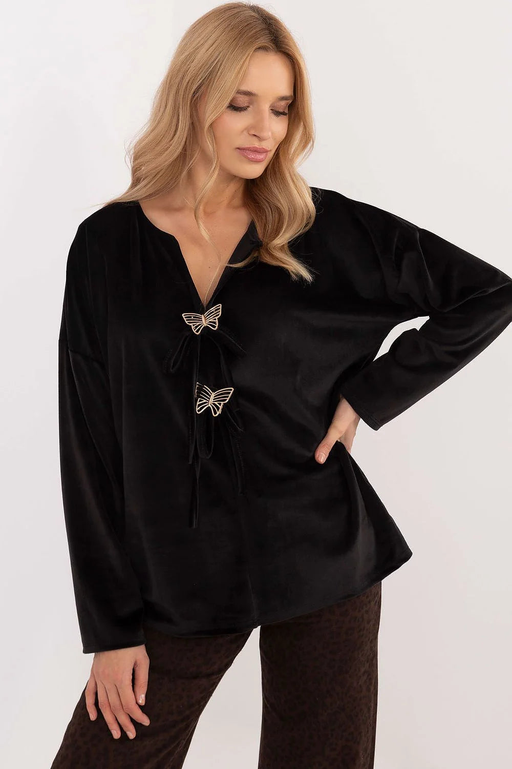 Chemisier Italy Moda design élégant coupe ample manches longues col en V motifs papillons dorés velours polyester élasthanne confortable moderne féminin polyvalent occasion quotidienne soirée