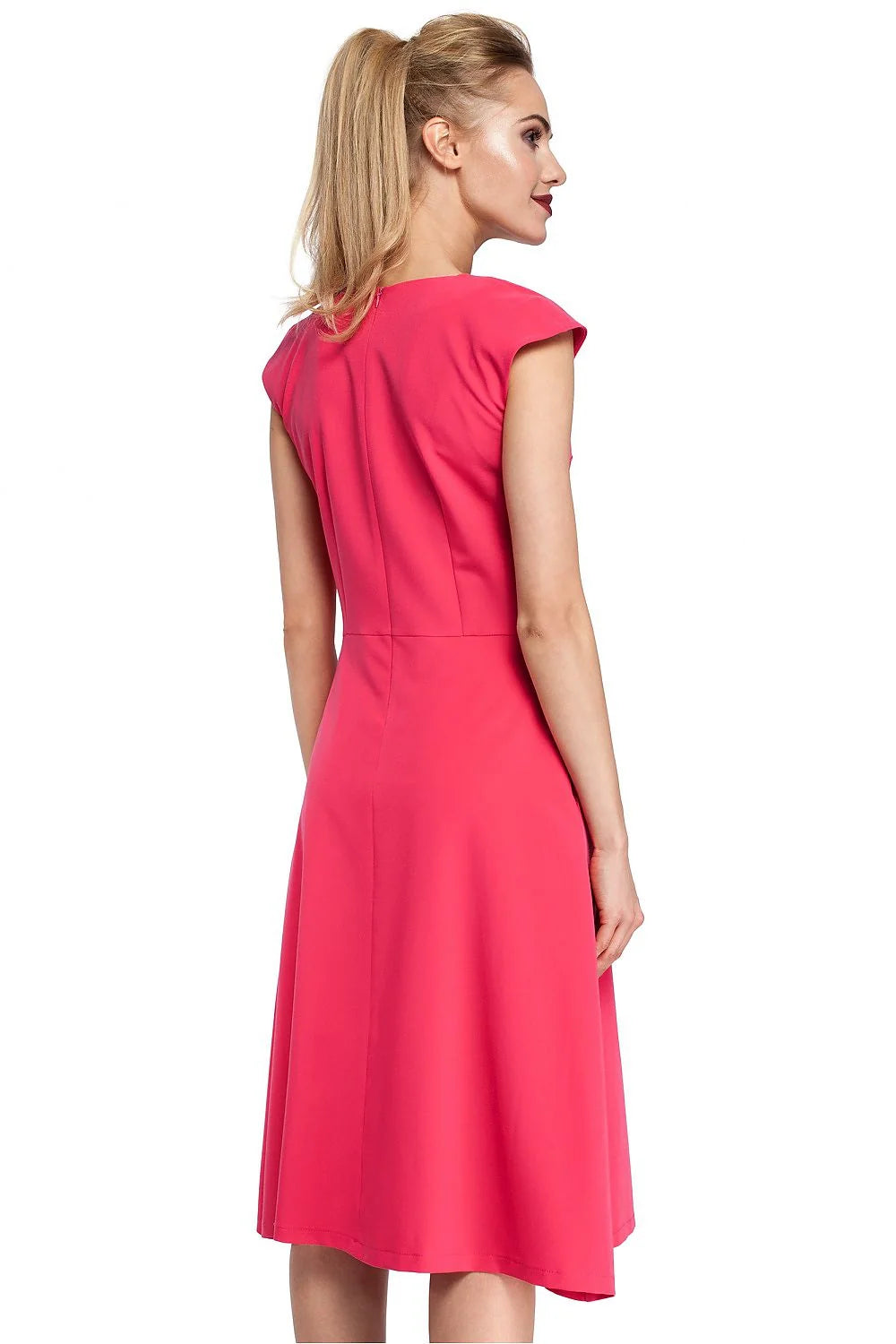 Robe élégante en polyester bleu foncé style classique chic pour femme moderne et sophistiquée