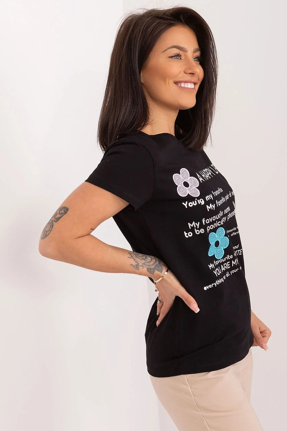 T-shirt femme décontracté style moderne motifs floraux couleur noire coton manches courtes col rond
