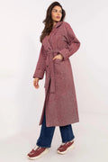 Manteau long pour femme style sophistiqué rose motif chevron laine élasthanne polyester coupe droite ceinture poches