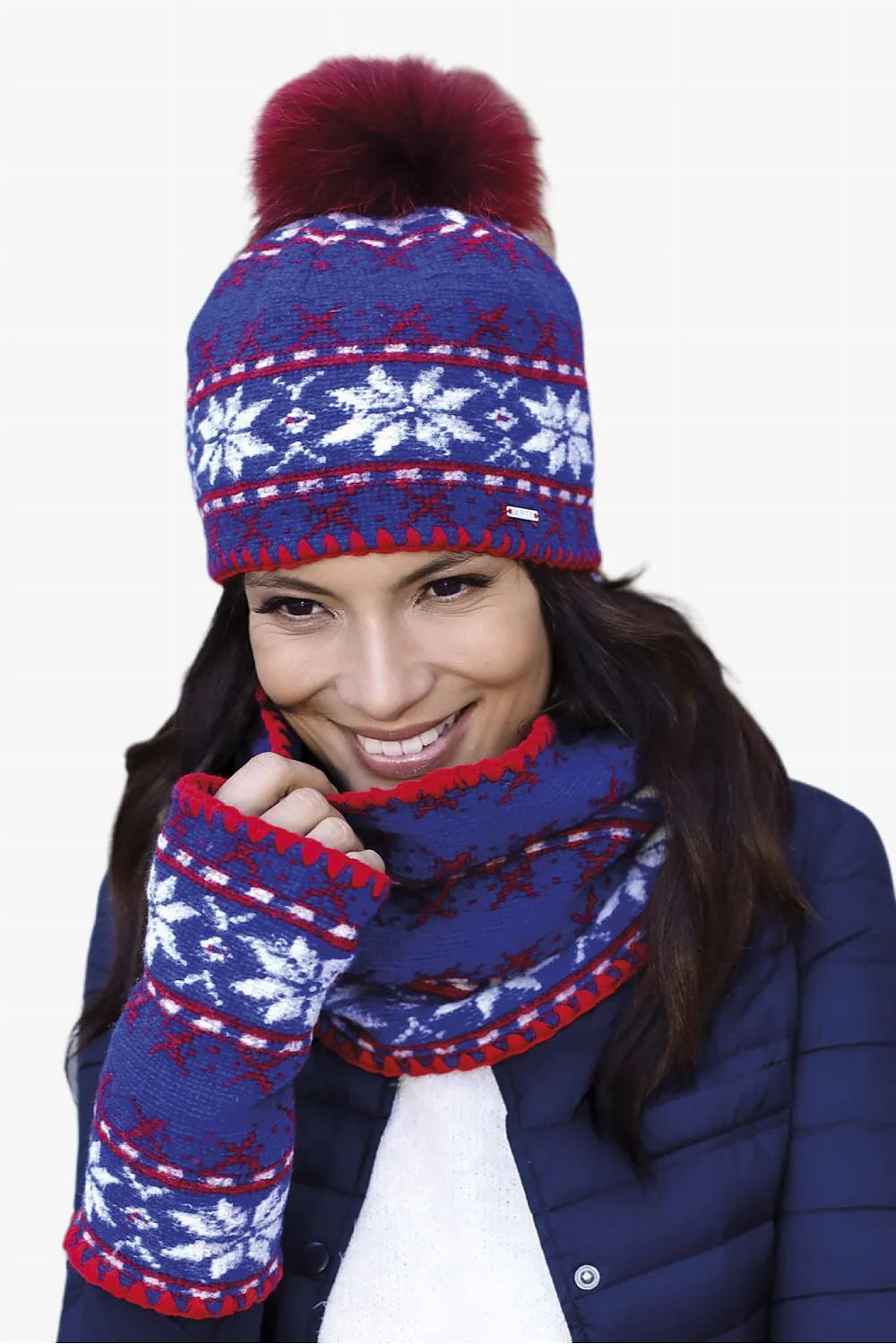 Bonnet et moufles coordonnés style nordique motif flocons neige bleu blanc rouge laine acrylique femme