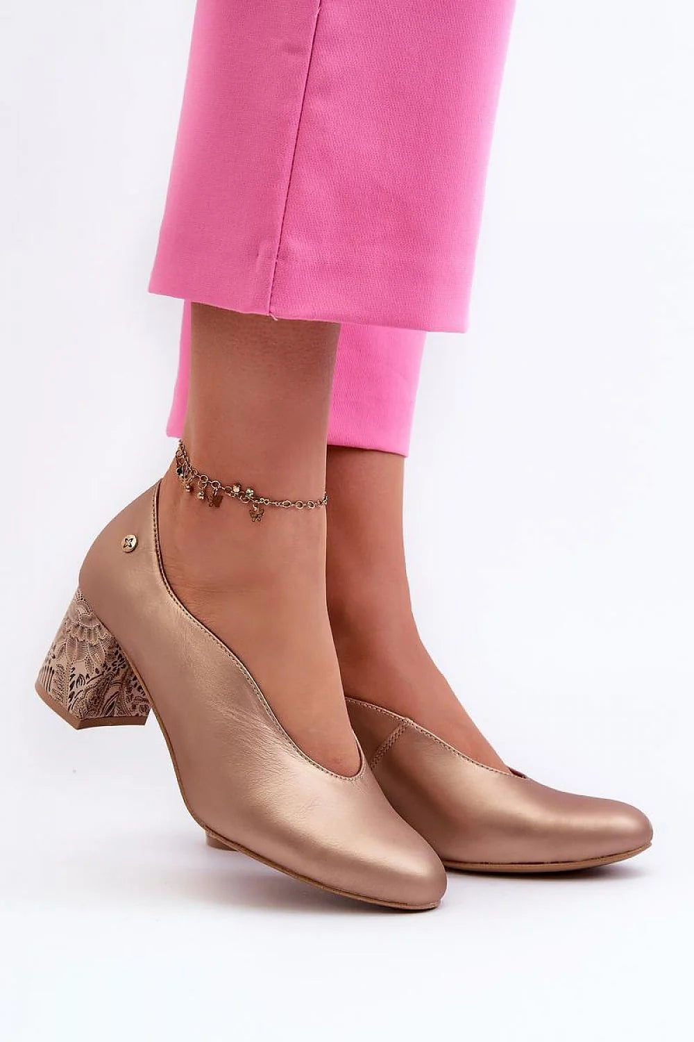 Escarpins talon large Step in style cuir naturel bronze Maciejka confortable élégant femmes occasionnels talon floral motif carré design moderne