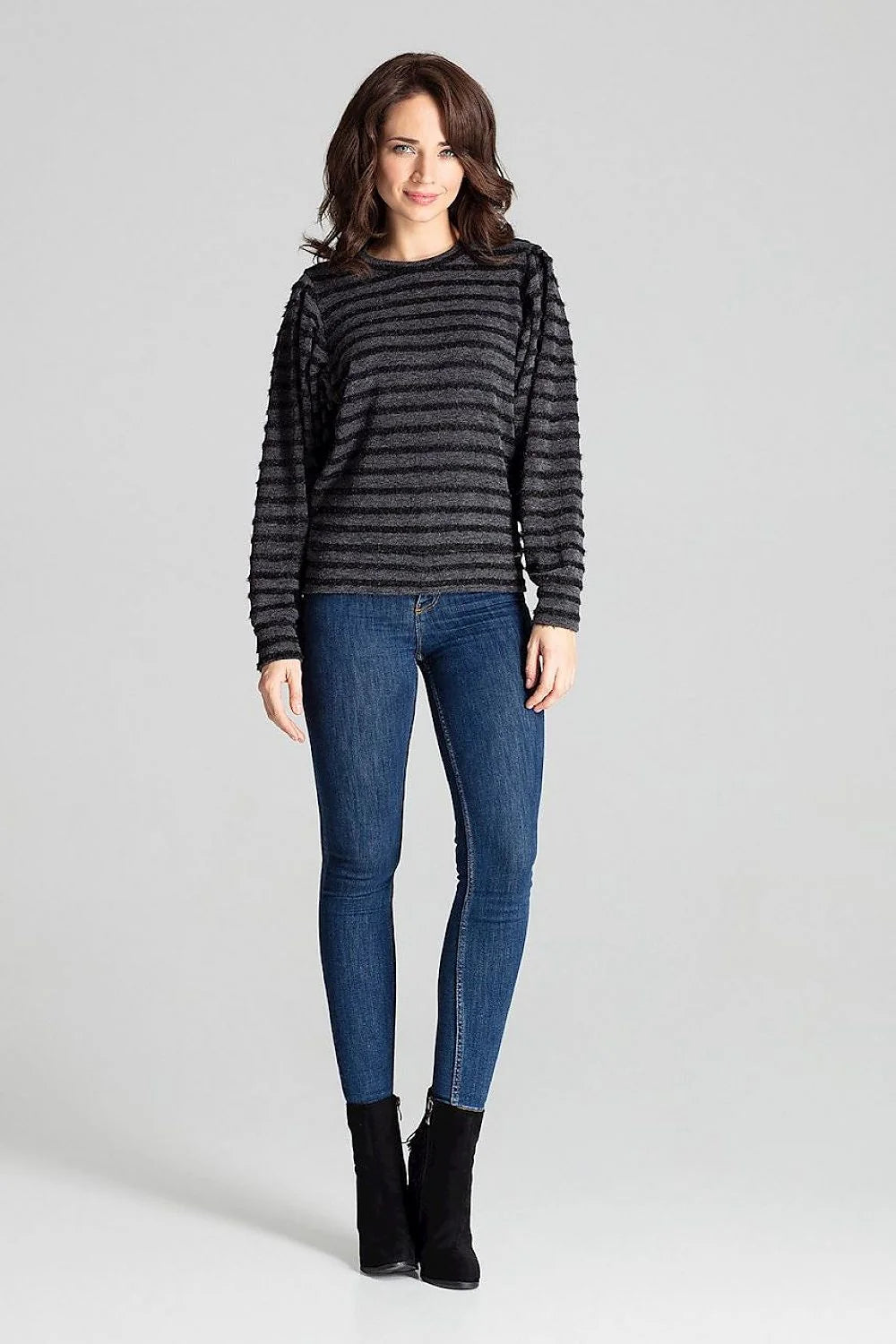 Chemisier femme manches longues élégant en polyester viscose rayures grises confort moderne toutes occasions