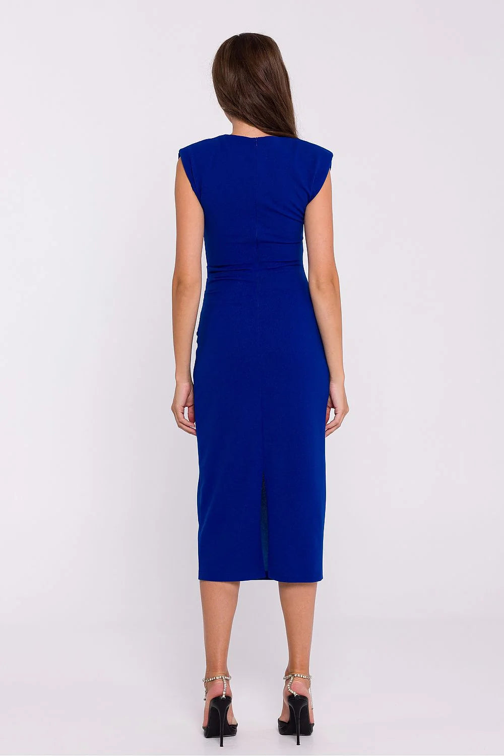 Robe de jour Stylove élégante sans manches taille ajustable épaules structurées coupe crayon longueur midi maille stretch bleu éclatant détails finis femmes style moderne