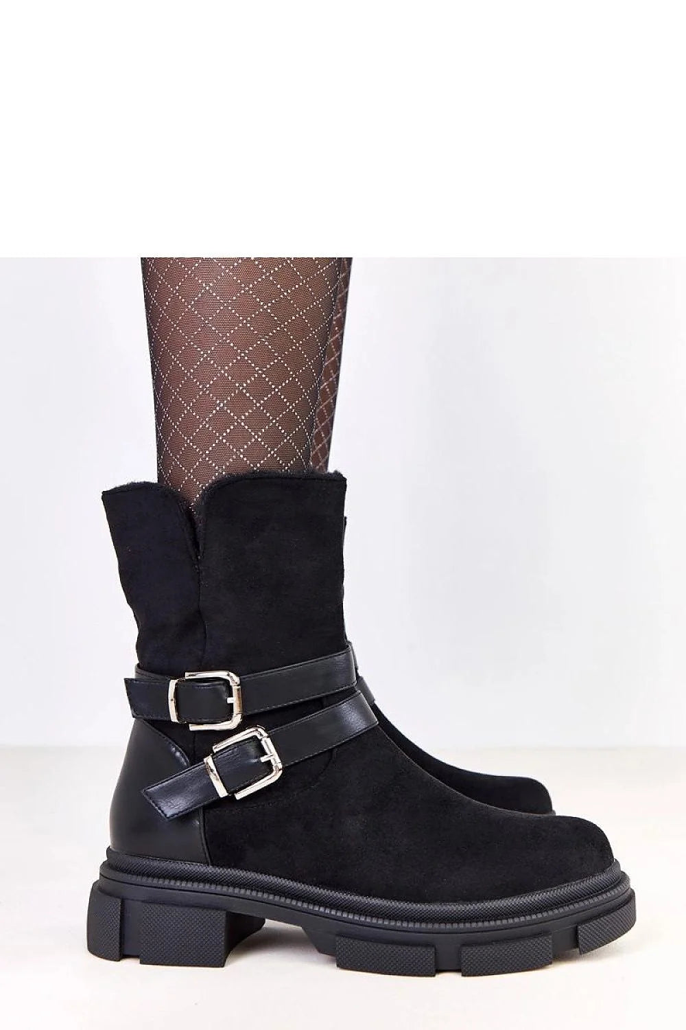 bottines femme suédé noir biker mihaute bout rond semelle plateforme crantée épaisse doublure fourrure boucles métalliques réglables zippée