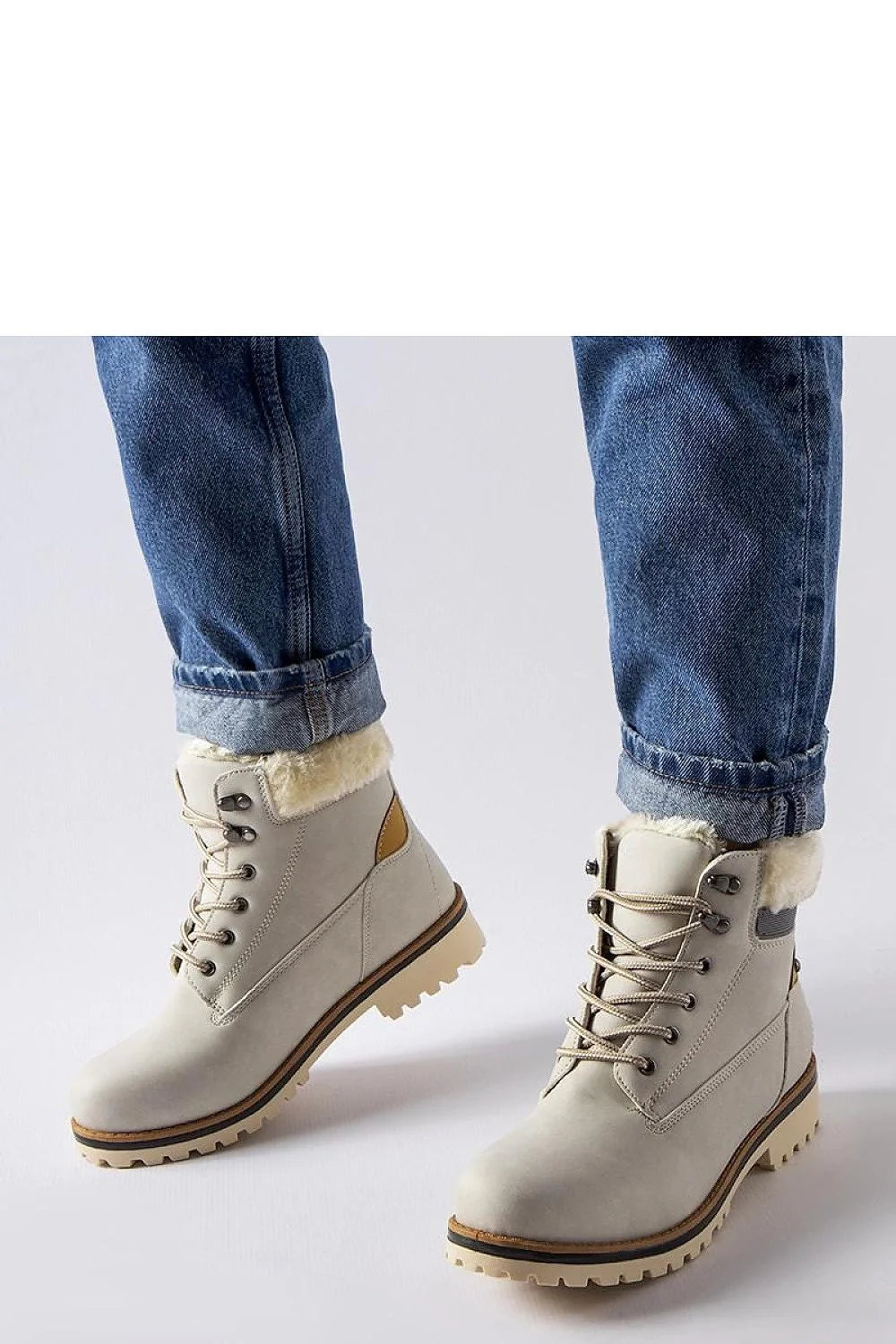 Bottes trappeur pour femmes en cuir synthétique beige clair avec doublure en fausse fourrure blanche, style hivernal élégant, confort maximal et durabilité