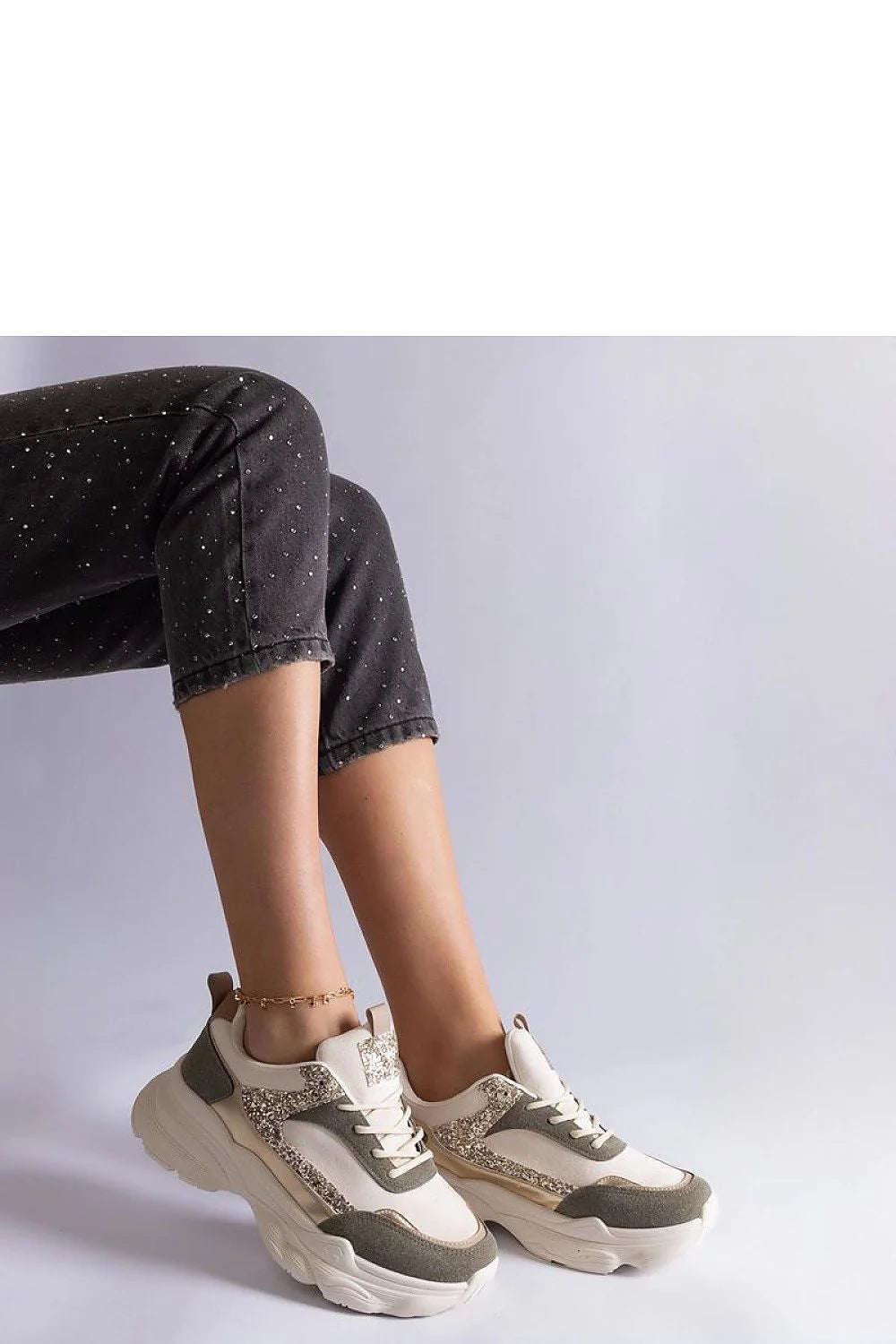 Baskets mode femme Solea design sportif contemporain tige mixte paillettes beige taupe semelle épaisse lacets confortables occasion quotidienne et soirée