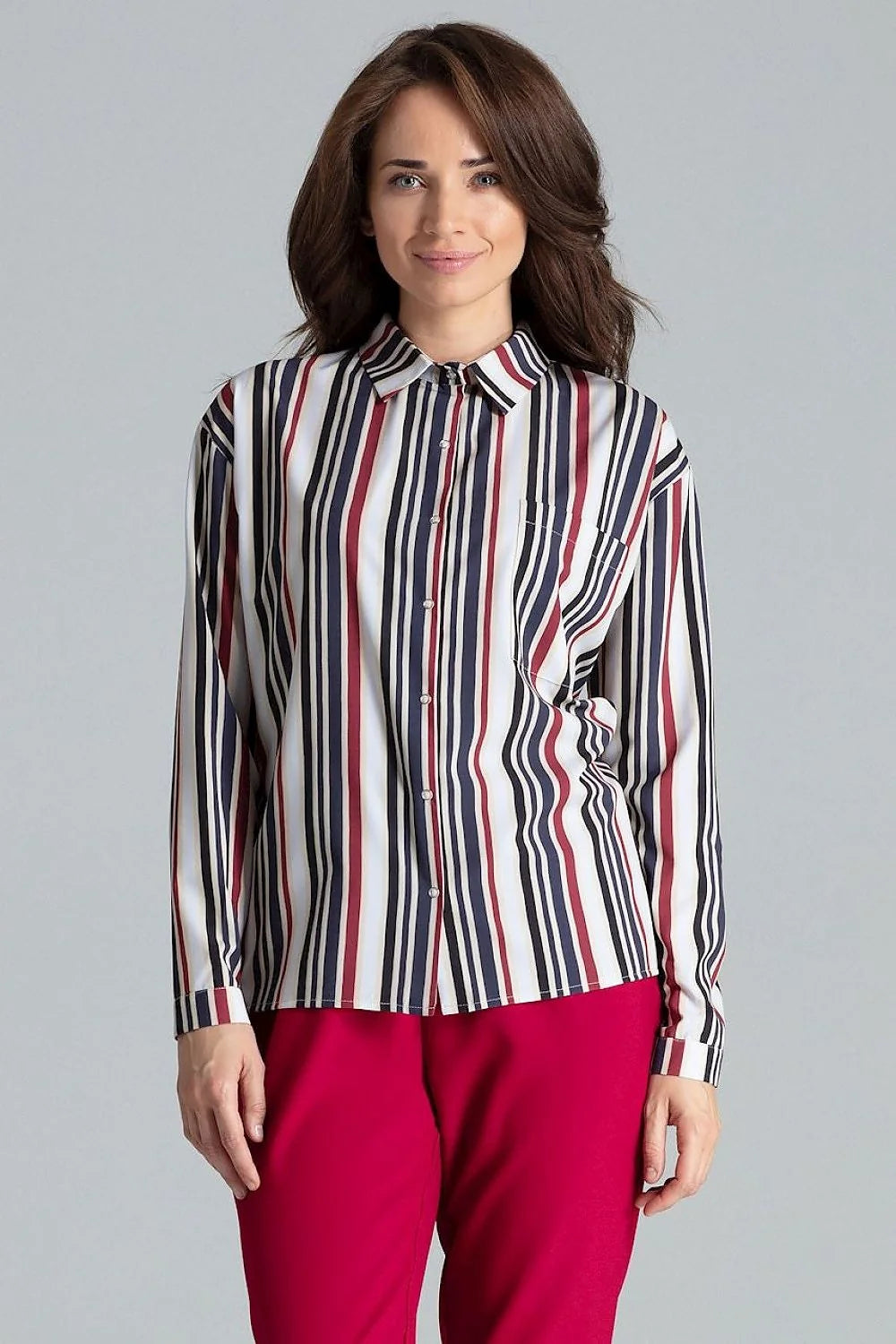 Chemise élégante pour femme en tissu fluide beige manches longues style classique et polyvalent