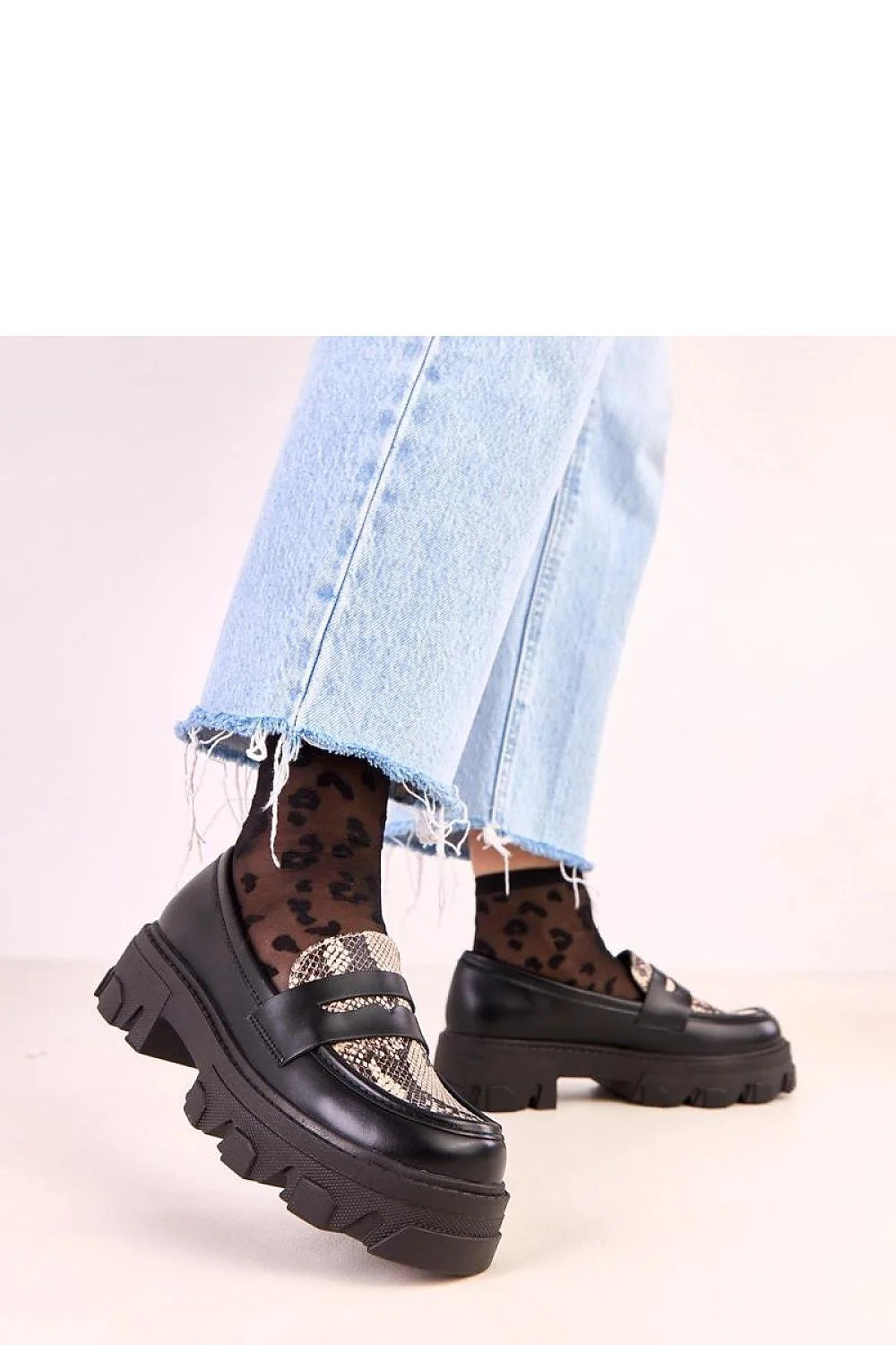 mocassins femme cuir écologique confortables design moderne insert python beige empeigne noire bout rond talon45mm plateforme crantée urban rock