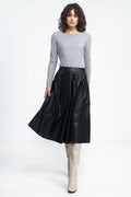 Jupe midi noire en similicuir ajustée avec ceinture plissée pour femmes, look élégant automne hiver