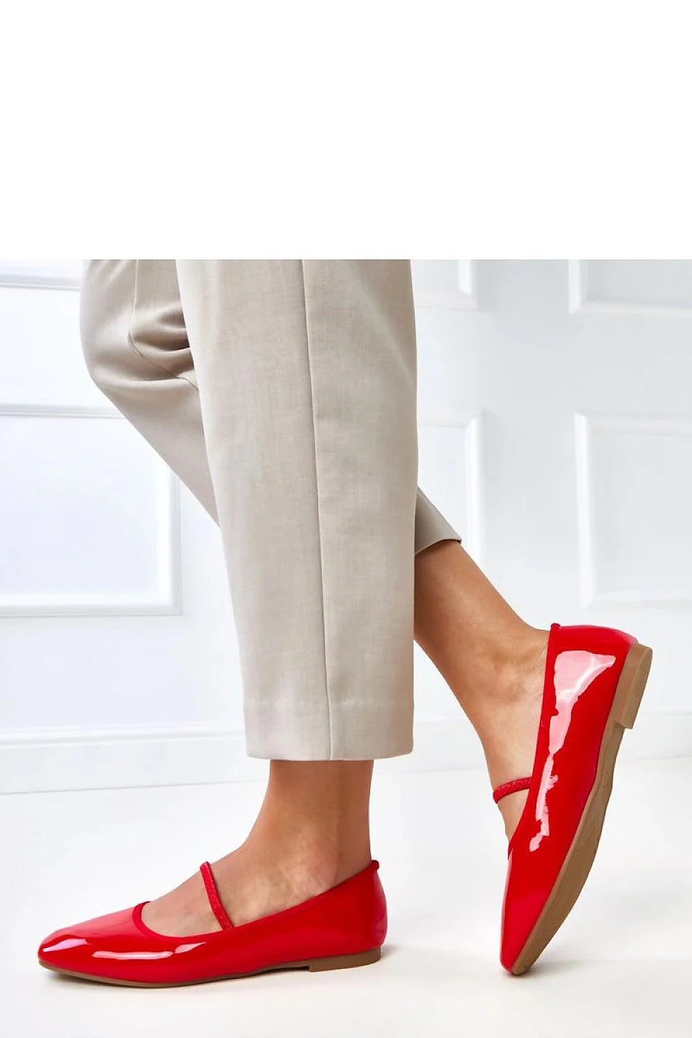 ballerines femme vernis rouge mary jane bride élastique bout pointu semelle plate talon faible doublure cuir écologique confortable