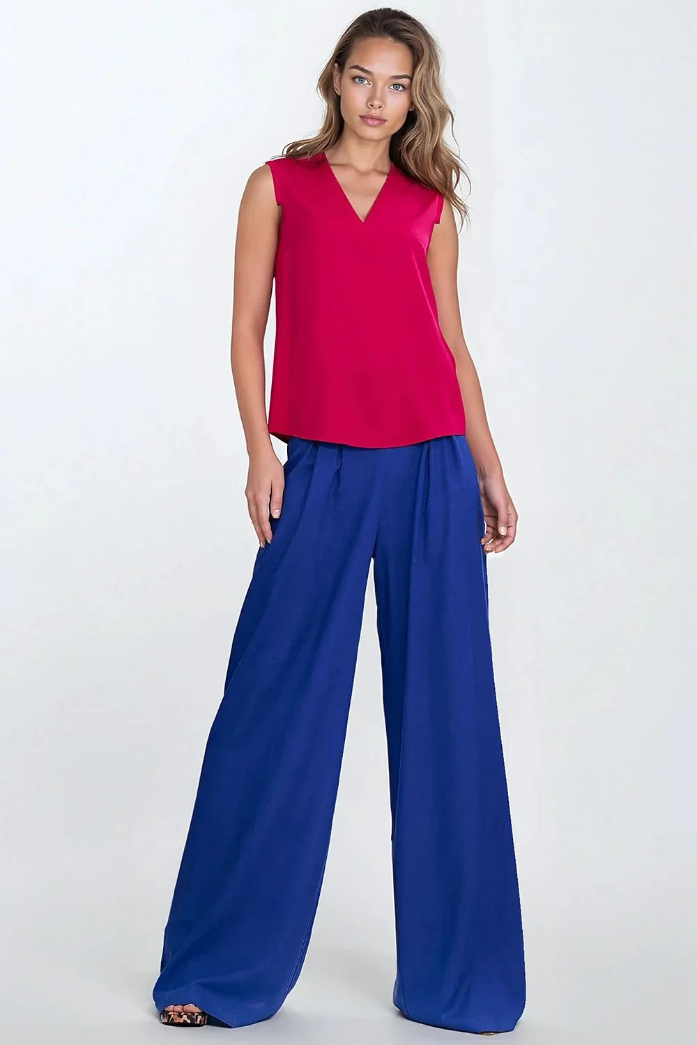 Tenue deux pièces moderne couleur fuchsia et bleu viscose élégante pour femmes coupe structurée occasions semi-formelles