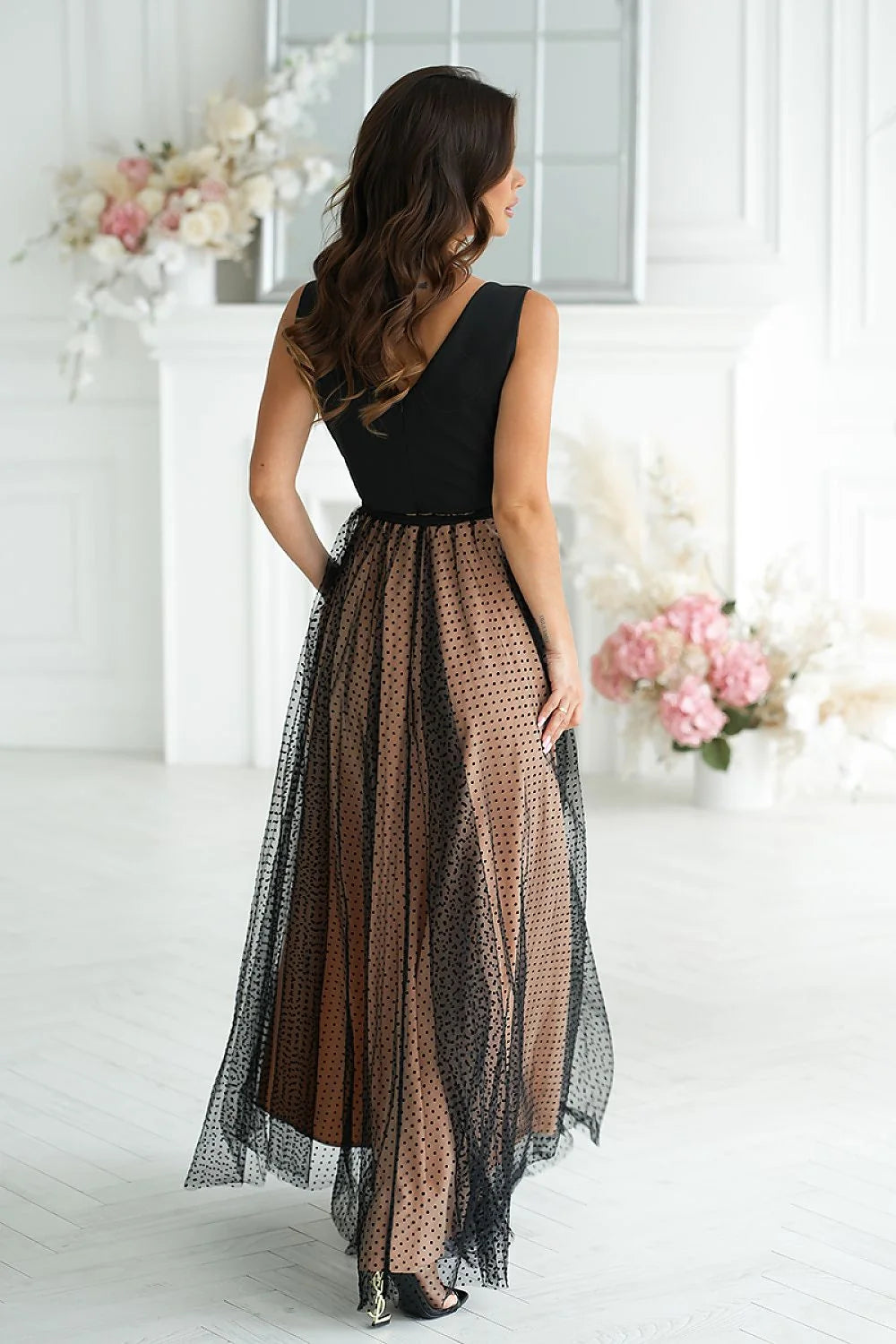 robe longue soirée élégante cachecoeur noir tulle poisnoirs ceinture nouée taillehaute décolletéV sansmanches fentecentrale vintage