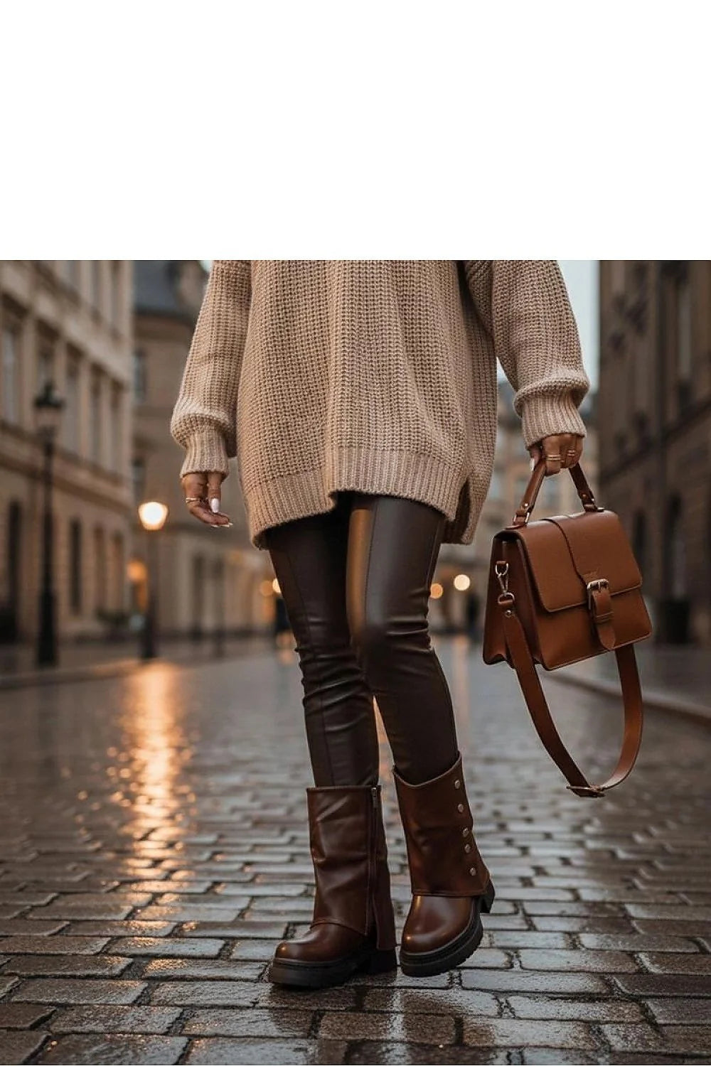bottines chocolat Carla similicuir tige enroulée mimollet bout rond semelle crantée plateforme stable talon bloc fermeture éclair métallique