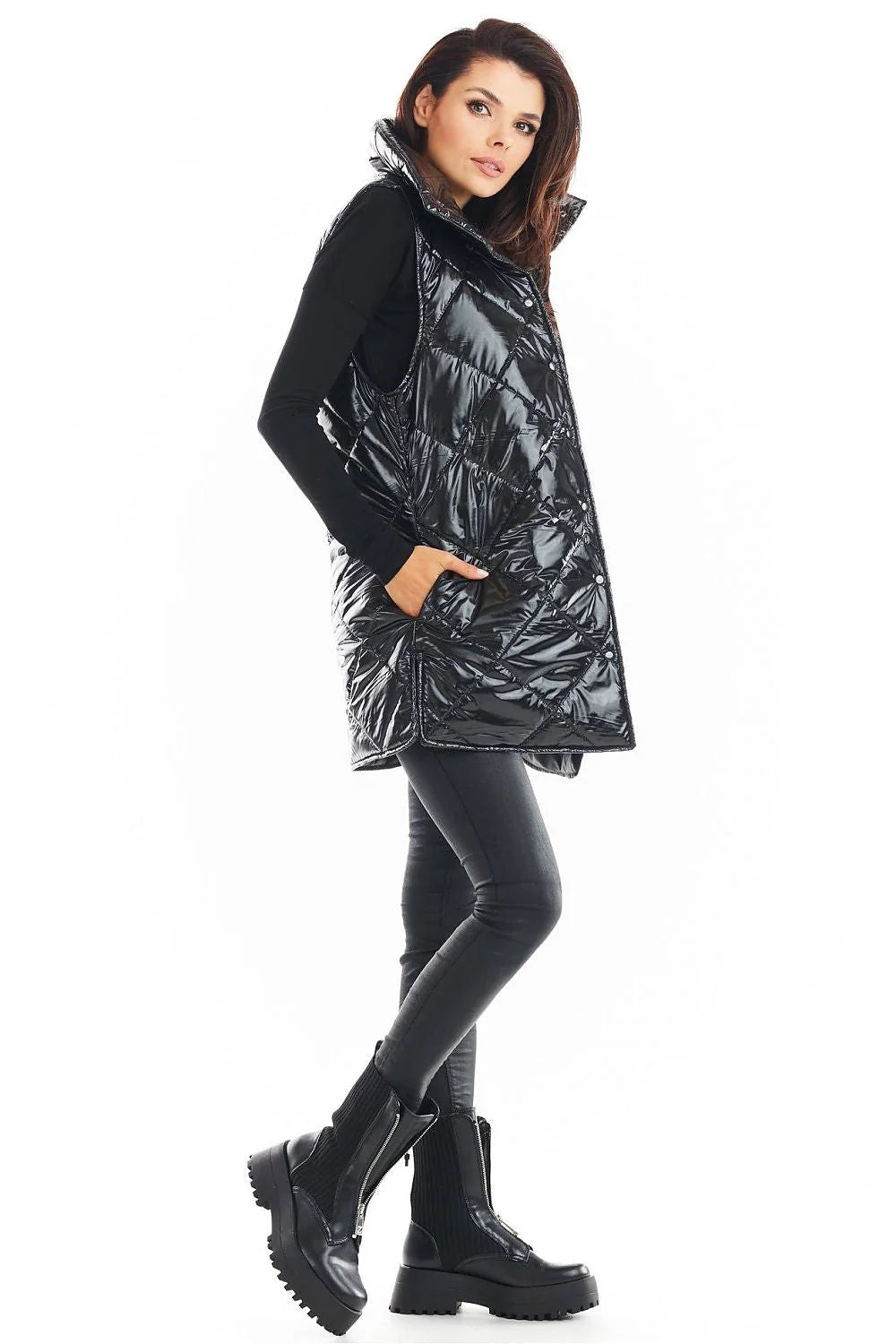 Veste sans manches noire matelassée brillante moderne femmes automne hiver confort mode tendance