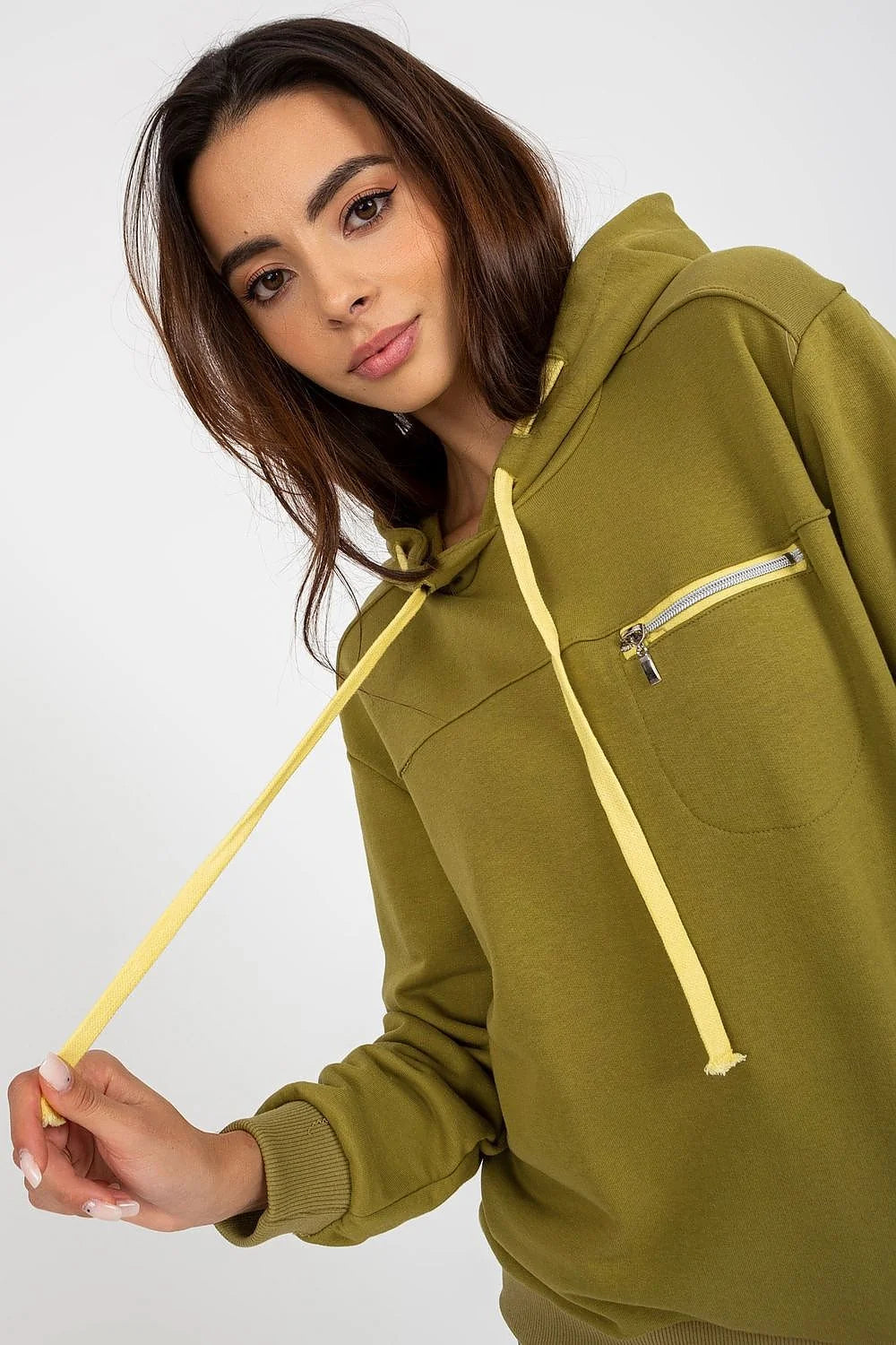 Sweatshirt Fancy pour femme, sweat à capuche moderne, style décontracté, couleur kaki et jaune clair, manches longues côtelées, poche zippée métal, coton polyester, coupe ample universelle