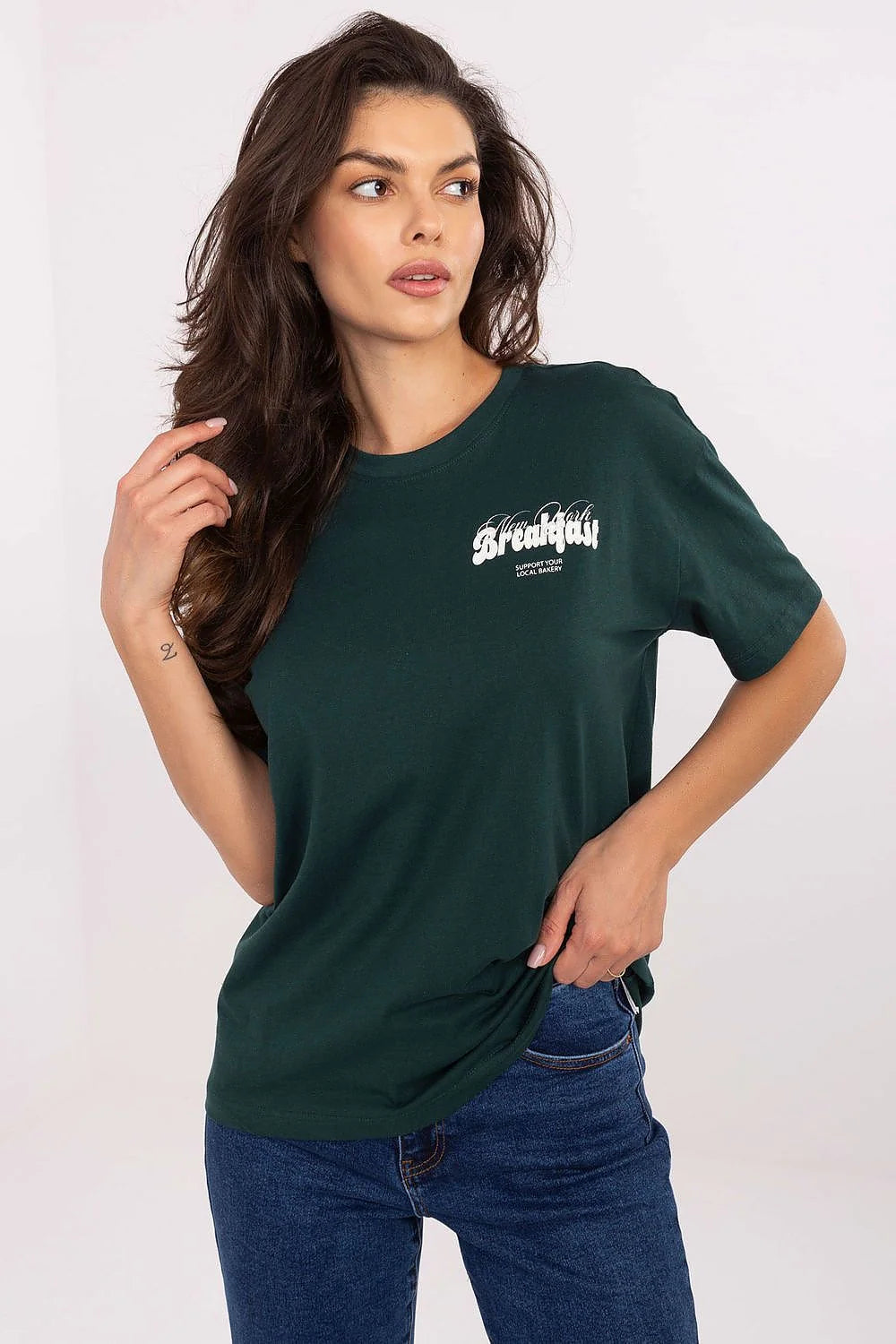 tshirt femme casual coton doux respirant col rond manches courtes coupe droite longueur hanche vert sapin impression blanche