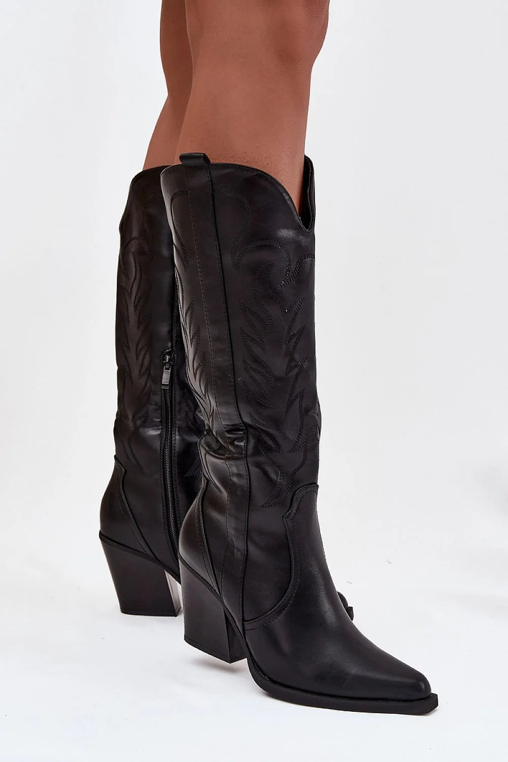 bottes cowgirl femme ecocuir noir lisse western hautes tige 37cm talon colonne 8cm bout pointu broderie tonale doublée chaleur confort