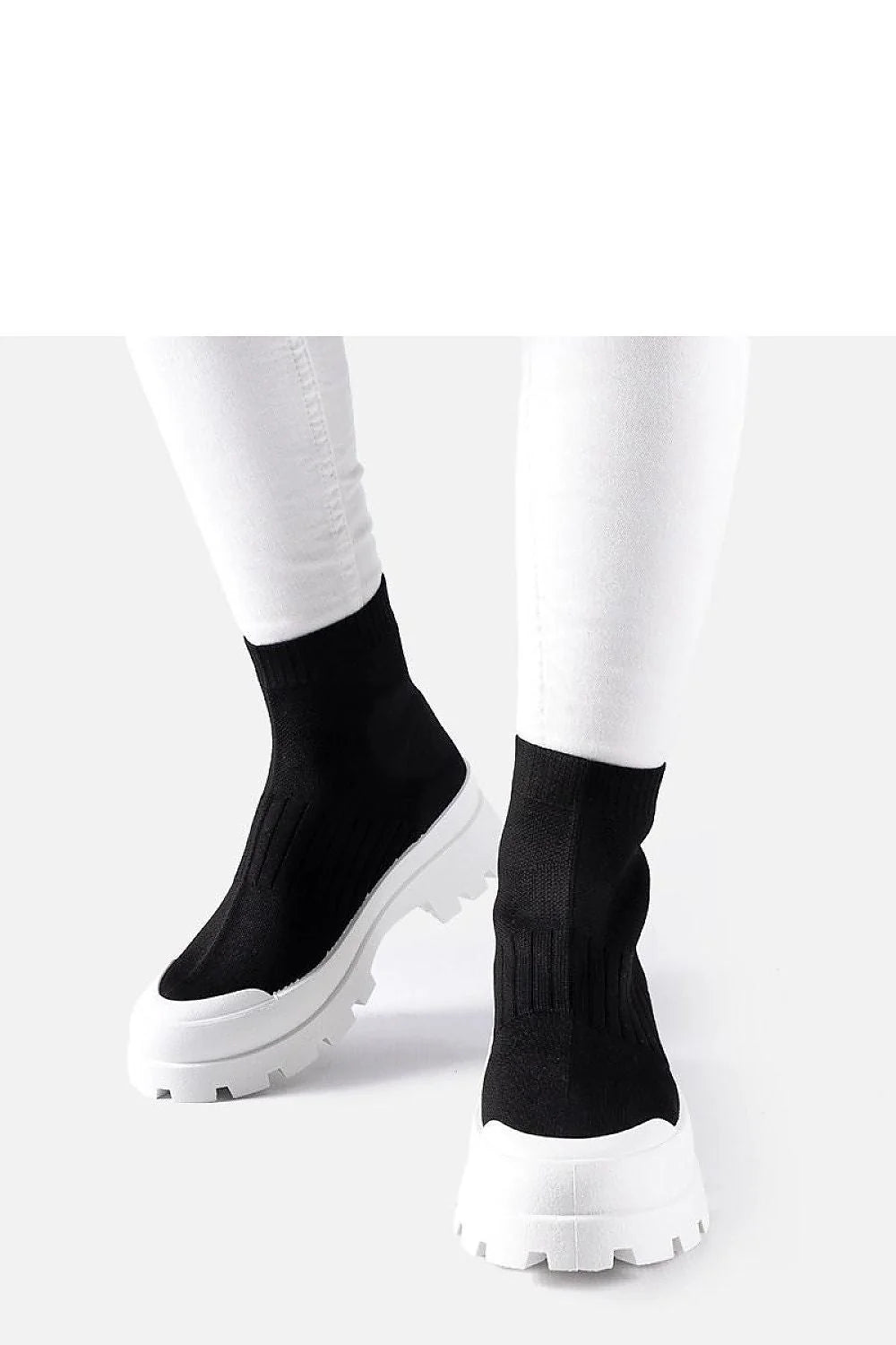 Bottines pour femmes modernes design contemporain noir et blanc tige élastique semelle épaisse sans lacets