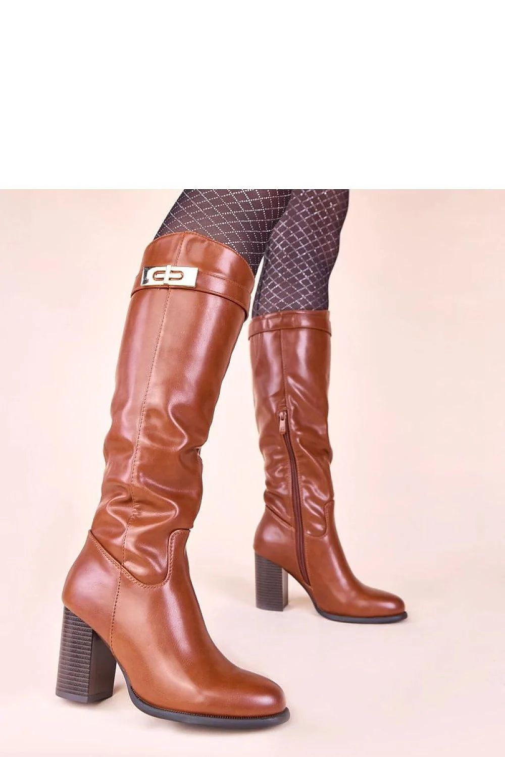 bottes femme hautes cognac cuir synthétique lisse froncée mollet bout rond talon bloc empilé bride boucle dorée